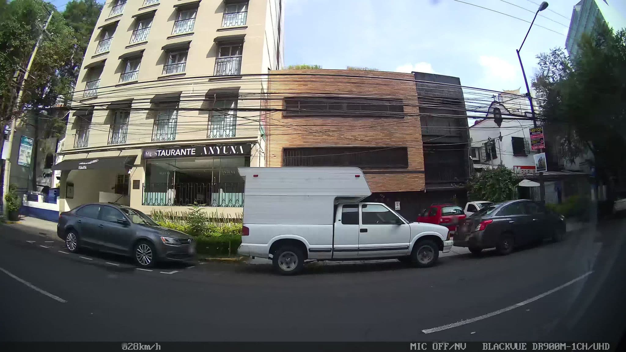 Street view near Suites del Parque, Colonia del Valle — © kaart_4 (CC BY-SA · Mapillary)