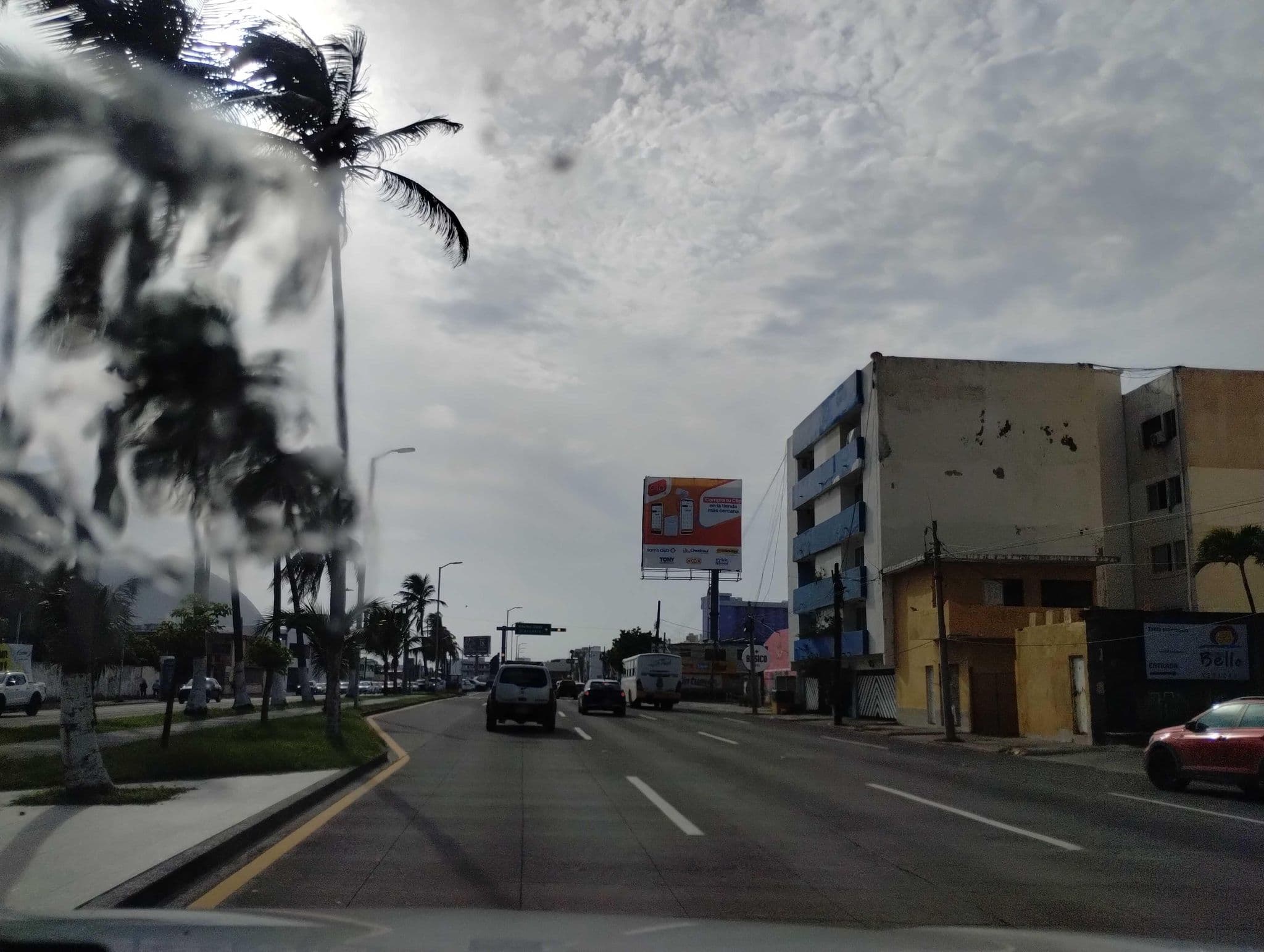 Street view near Hotel Bello Veracruz, Veracruz