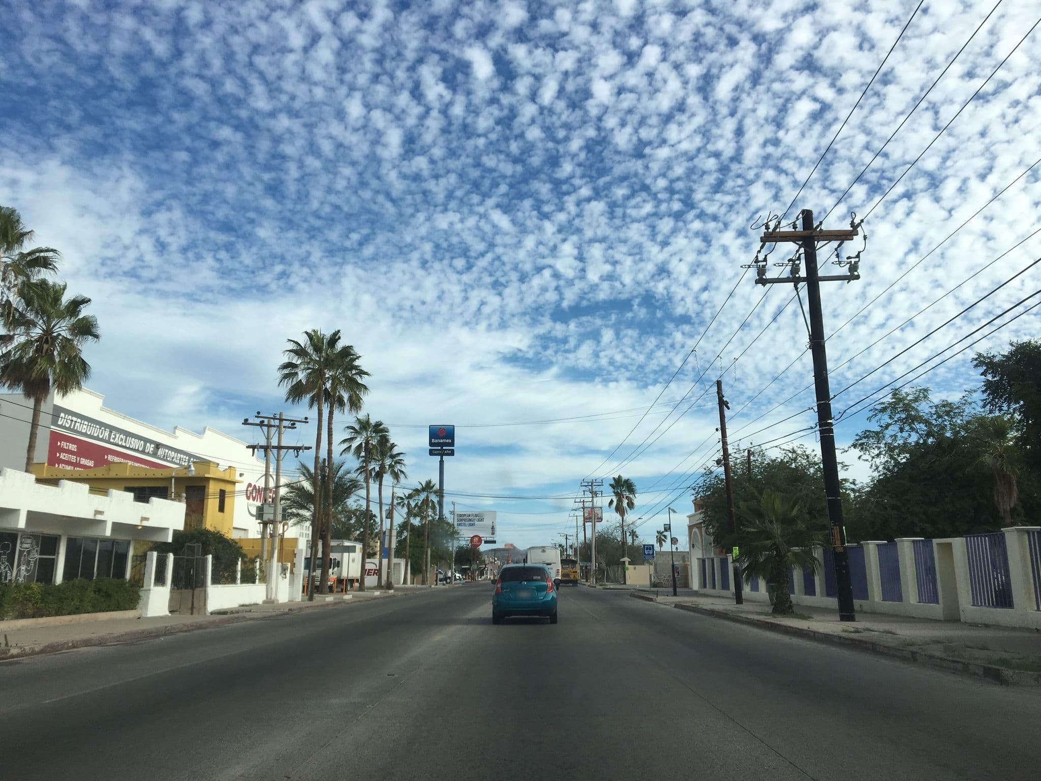 Street view near Hotel Calafia, La Paz — © ccossio (CC BY-SA · Mapillary)