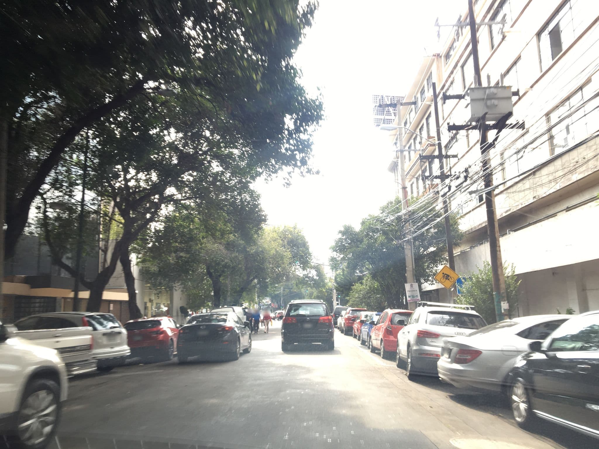 Street view near Hostel 333, Colonia del Valle — © ccossio (CC BY-SA · Mapillary)