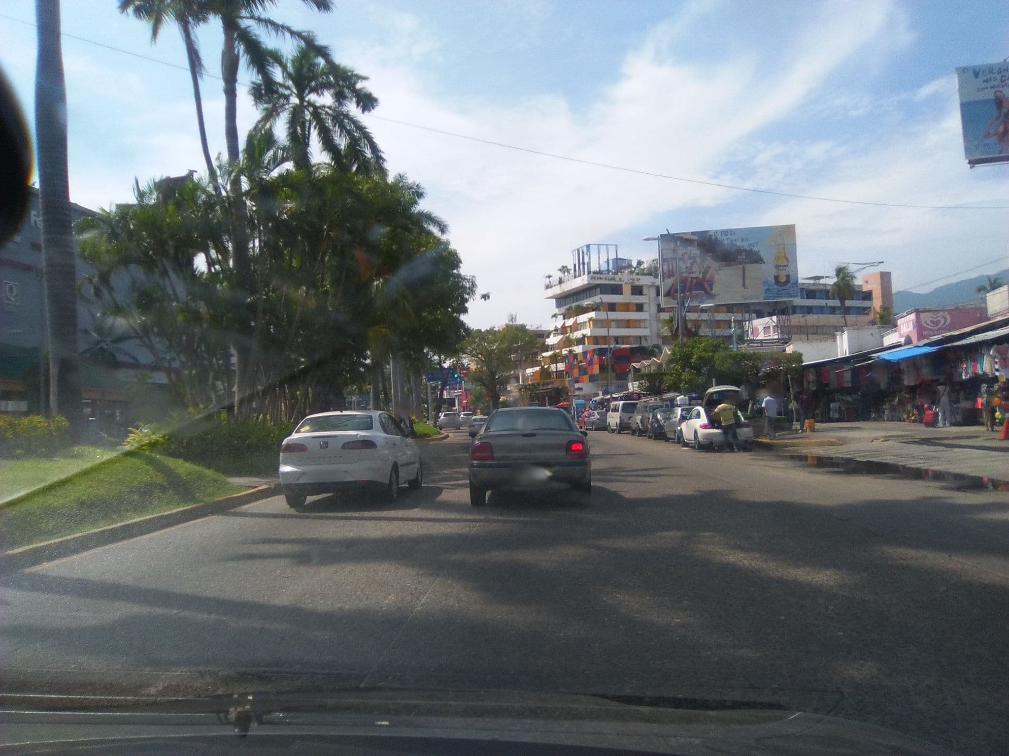 Street view near Bali Hai, Acapulco de Juárez — © mapeadora (CC BY-SA · Mapillary)