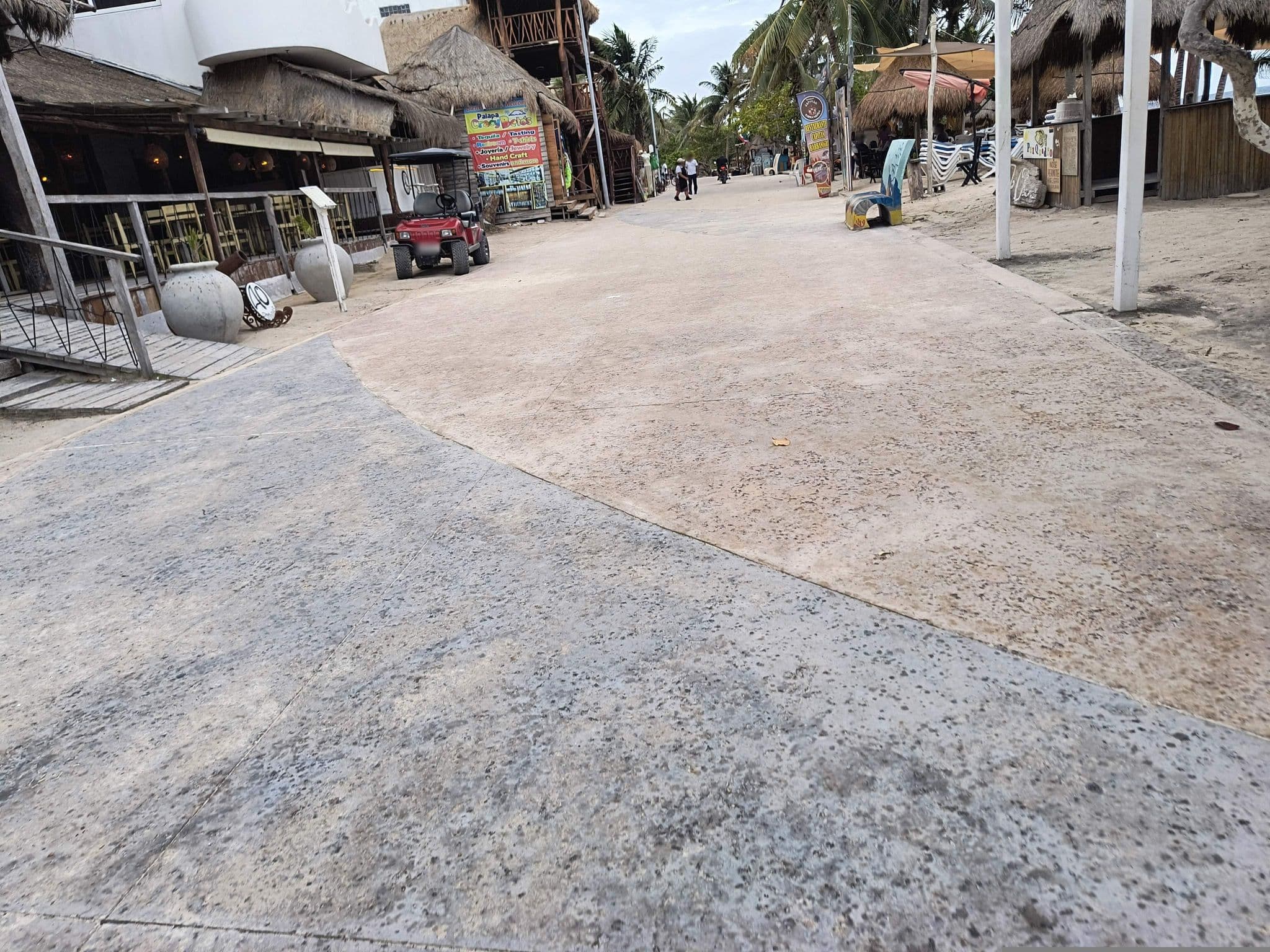Street view near 40 Canones, Calderitas — © mapeadora (CC BY-SA · Mapillary)