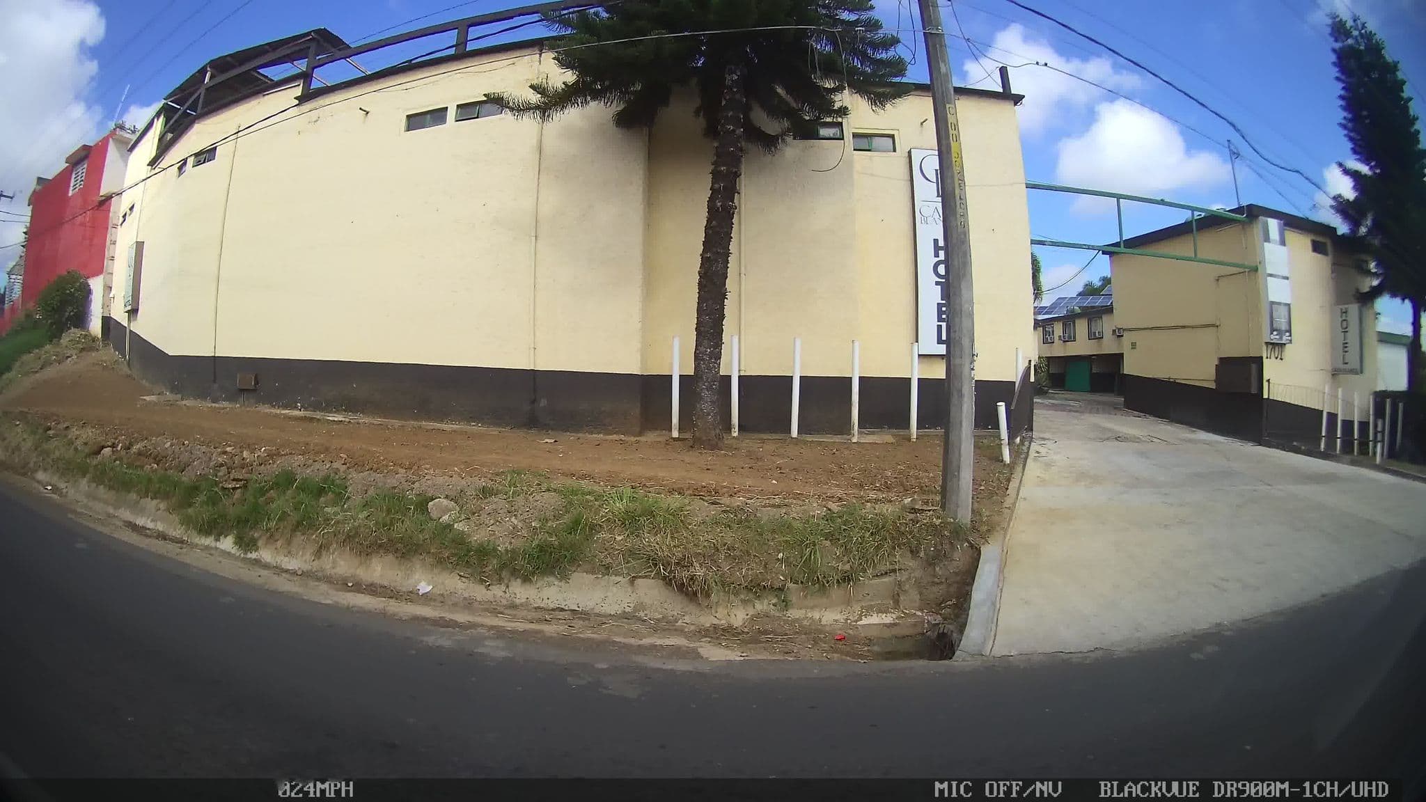 Street view near Casa Blanca, El Castillo — © kaart_2 (CC BY-SA · Mapillary)