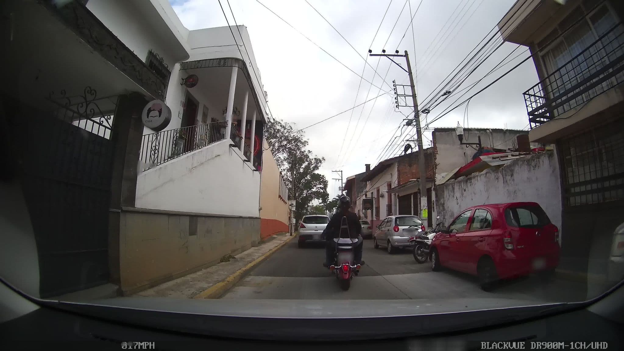 Street view near Hotel Posada Del Ángel, Xalapa de Enríquez — © kaart_2 (CC BY-SA · Mapillary)