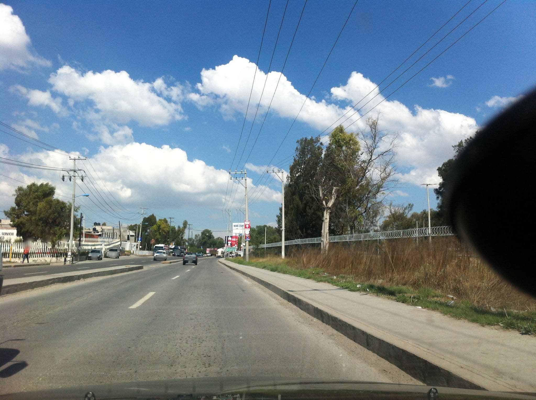 Street view near Motel La Luna, Zumpango — © lavadero (CC BY-SA · Mapillary)