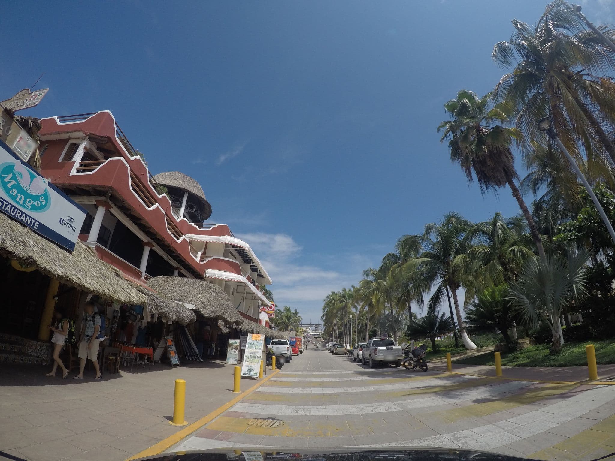 Street view near Hotel Acuario, Puerto Escondido — © t0mmy (CC BY-SA · Mapillary)