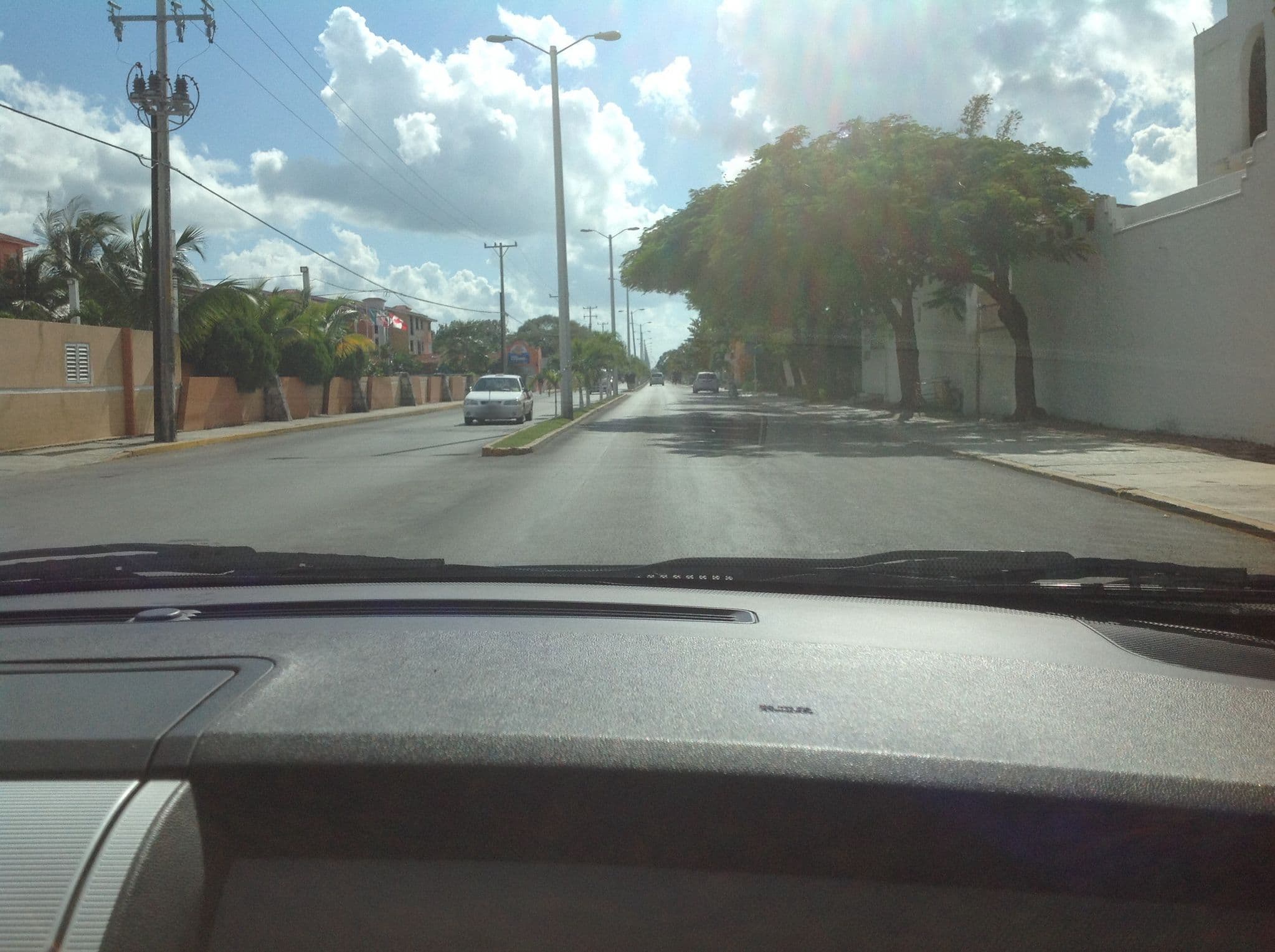 Street view near Scuba Club Cozumel, Cozumel — © aperunner (CC BY-SA · Mapillary)