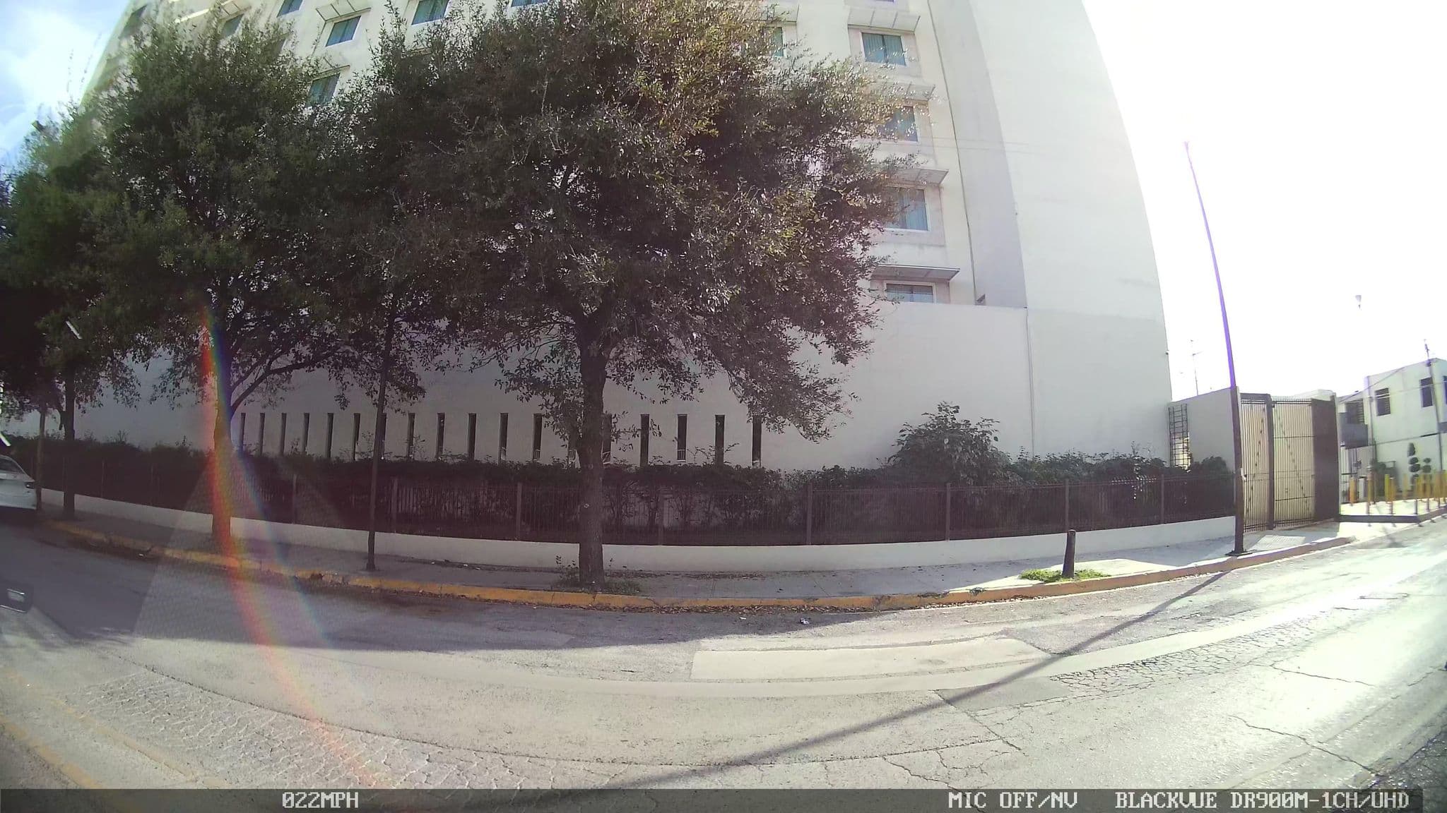 Street view near Quality Inn Monterrey La Fe, Guadalupe — © kaartcam (CC BY-SA · Mapillary)