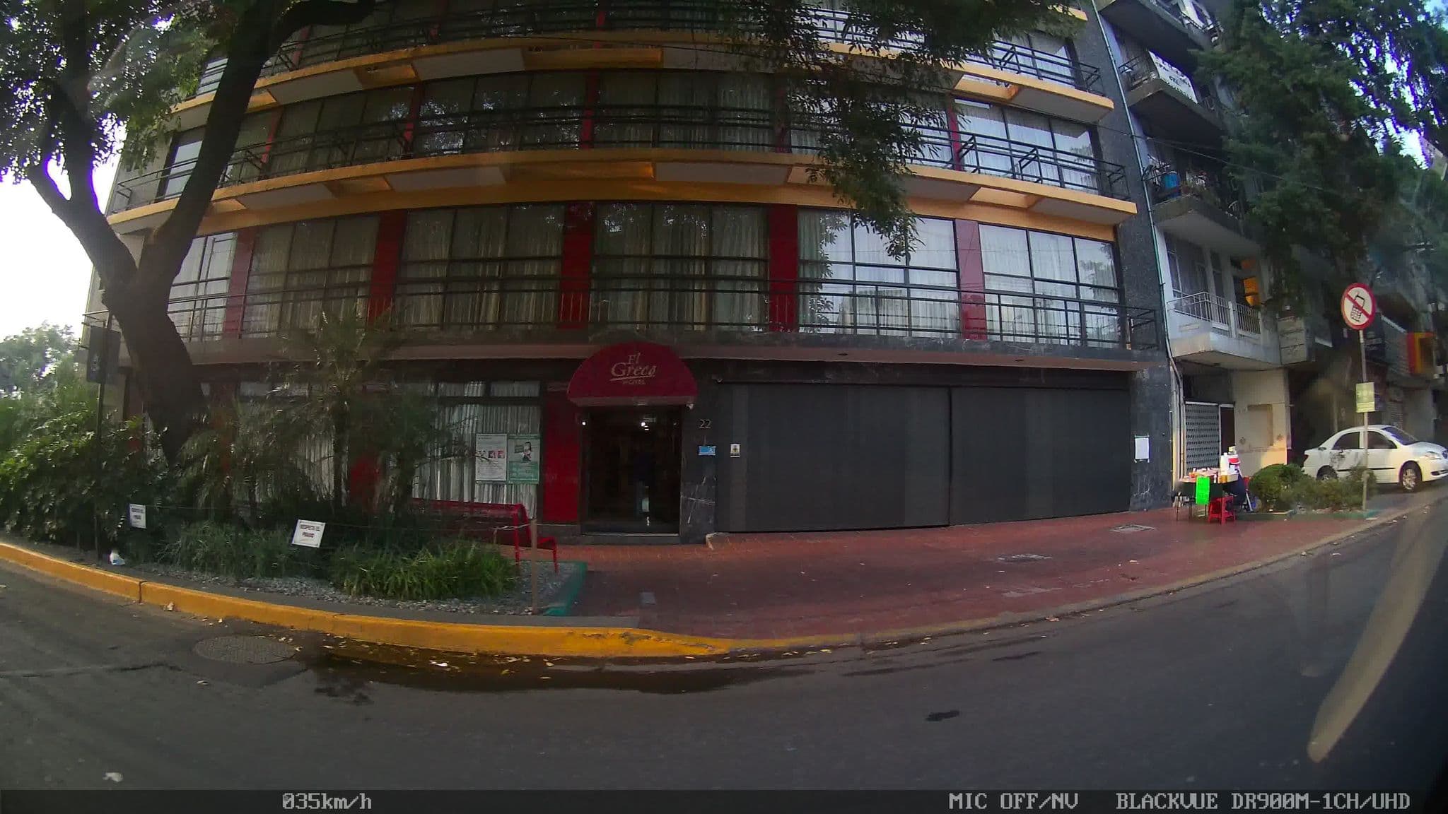 Street view near Hotel El Greco, Colonia del Valle — © kaart_4 (CC BY-SA · Mapillary)