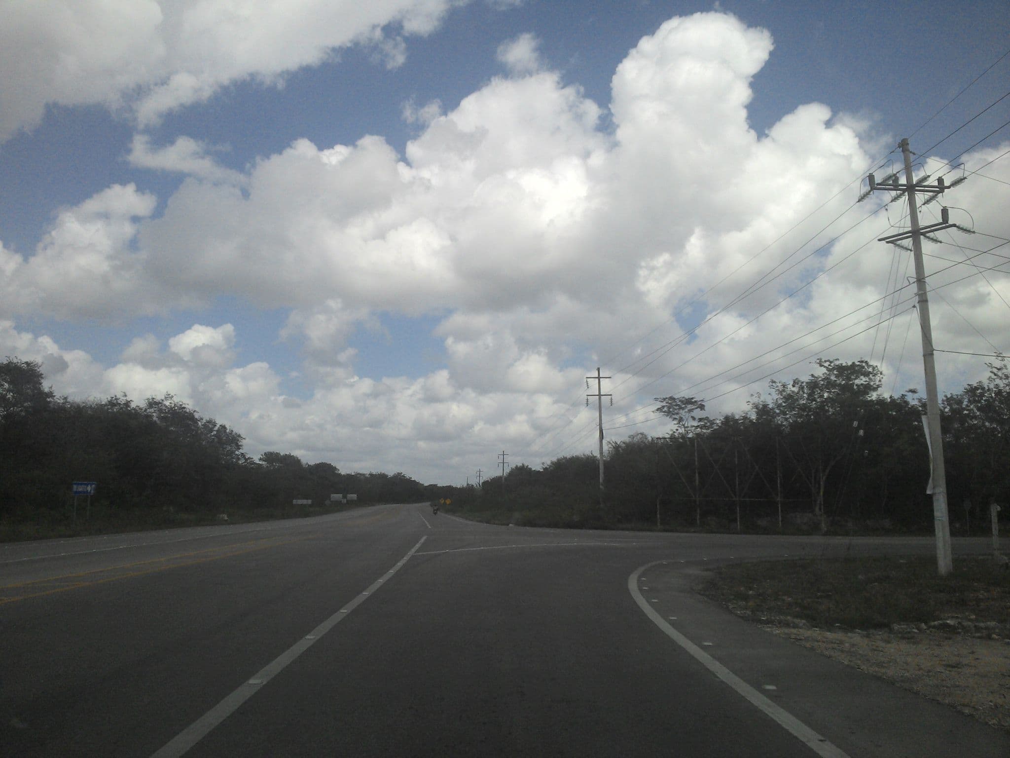 Street view near Cabañas Ixbalanque, Temozon — © xe1gyp (CC BY-SA · Mapillary)