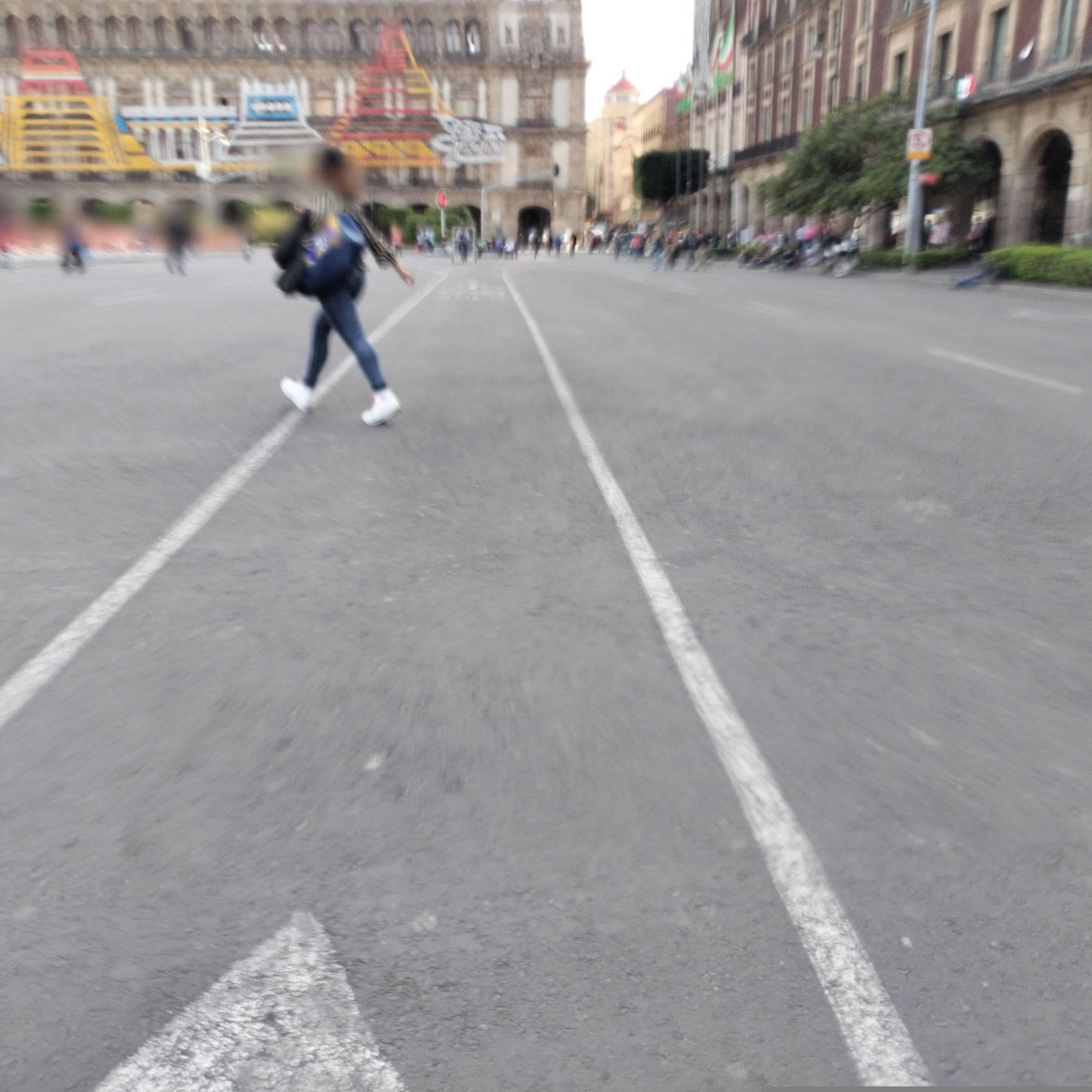 Street view near Best Western Hotel Majestic, Mexico City — © brujulanorte (CC BY-SA · Mapillary)