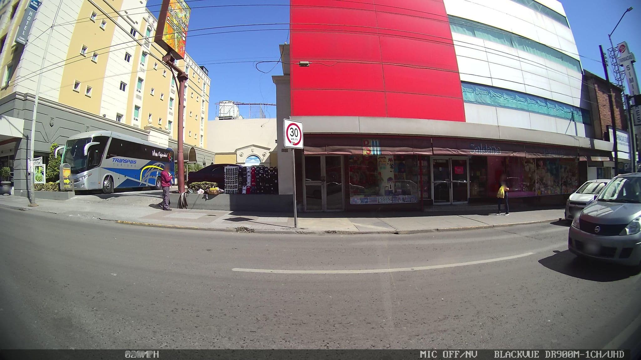 Street view near Best Western, Monterrey — © kaartcam (CC BY-SA · Mapillary)