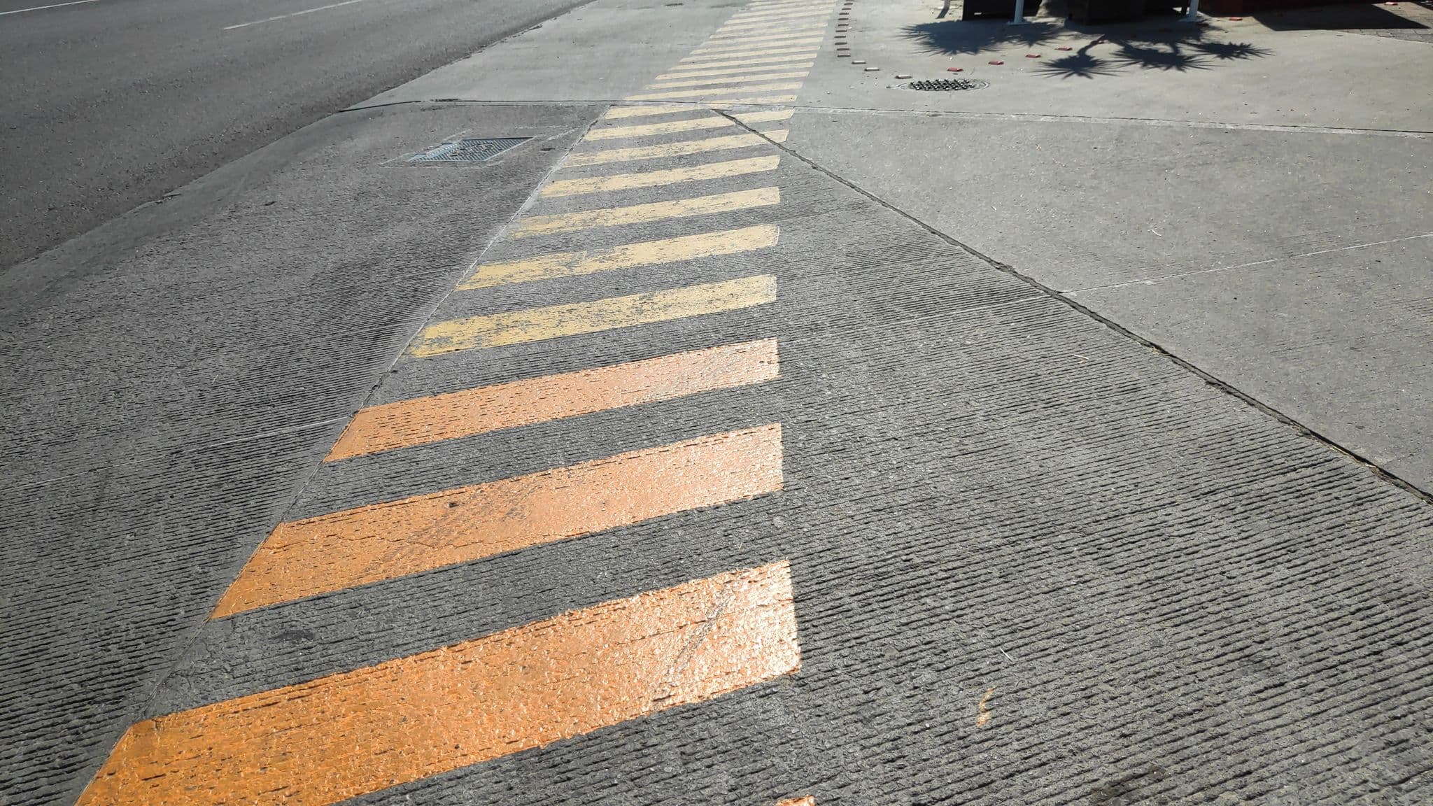 Street view near Auto hotel Luxor, Sergio Villaseñor — © punksolid (CC BY-SA · Mapillary)