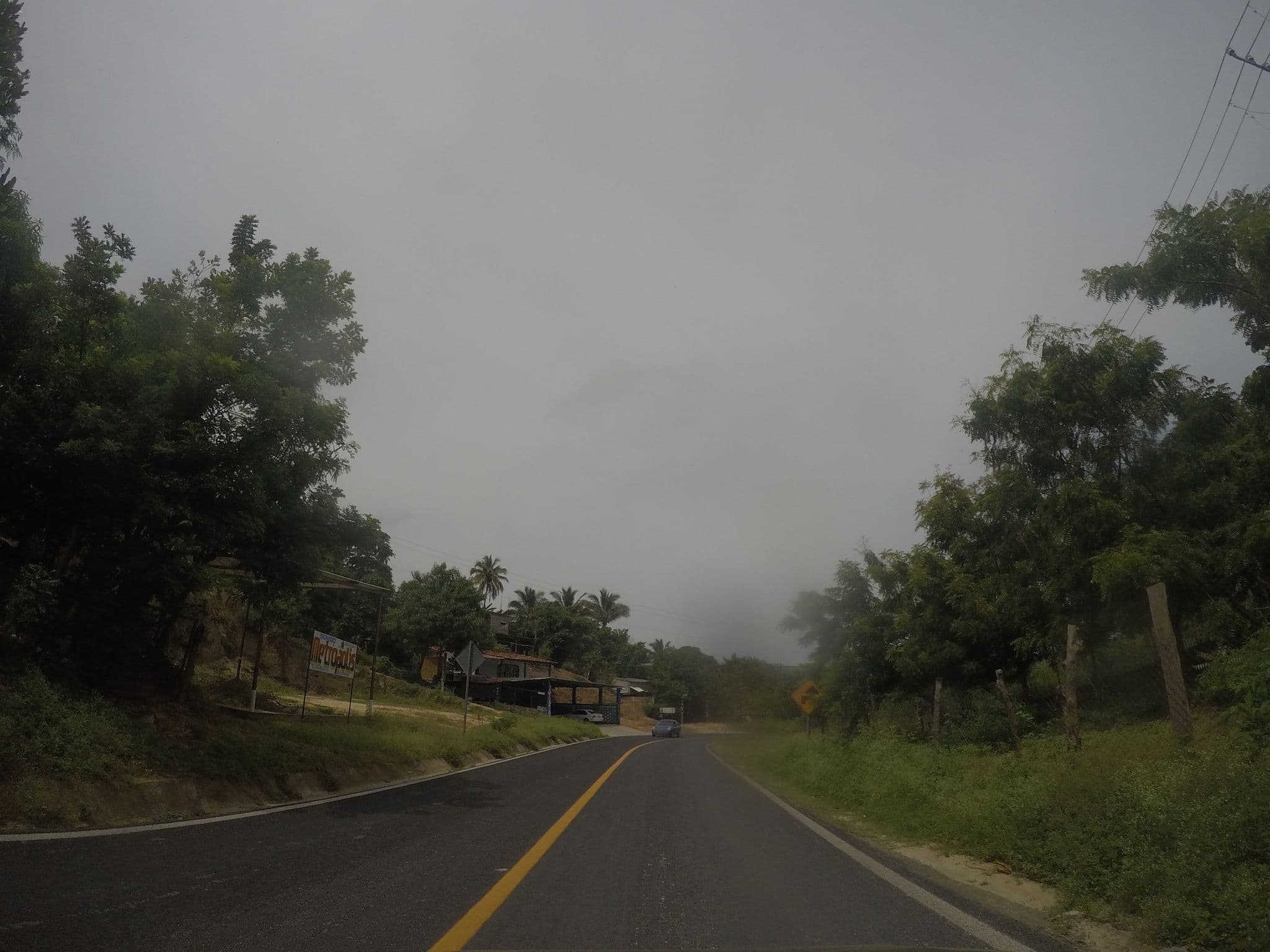 Street view near Hotel el Mirador, Santiago Jamiltepec — © t0mmy (CC BY-SA · Mapillary)
