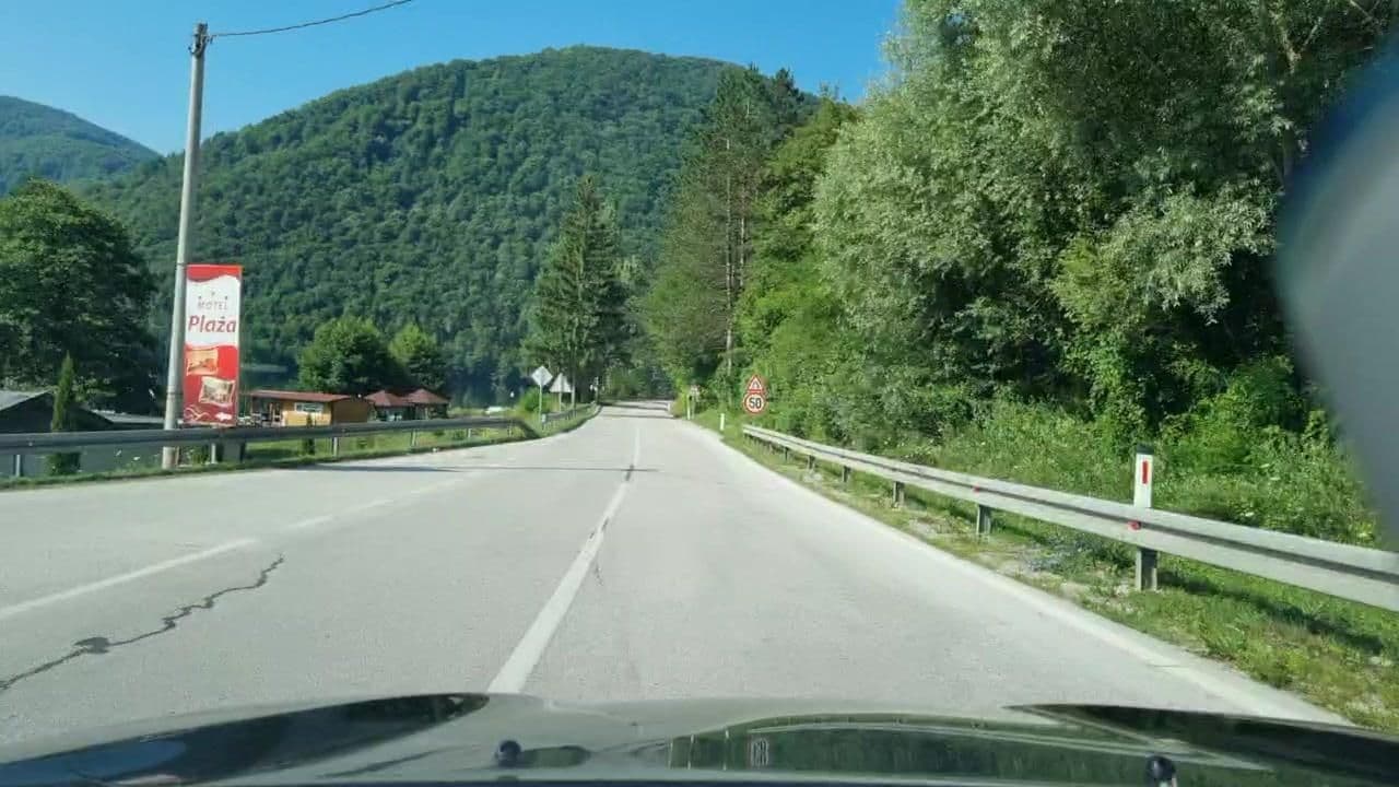 Street view near Motel Plaža, Jajce — © roadroid (CC BY-SA · Mapillary)