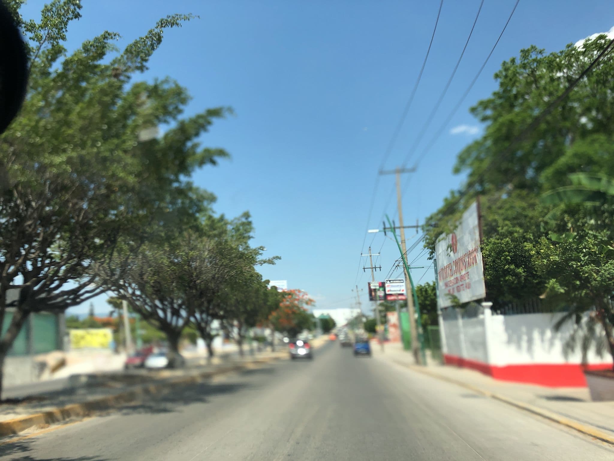 Street view near Auto-Hotel Conquistador, Tuxtla — © analaura90 (CC BY-SA · Mapillary)