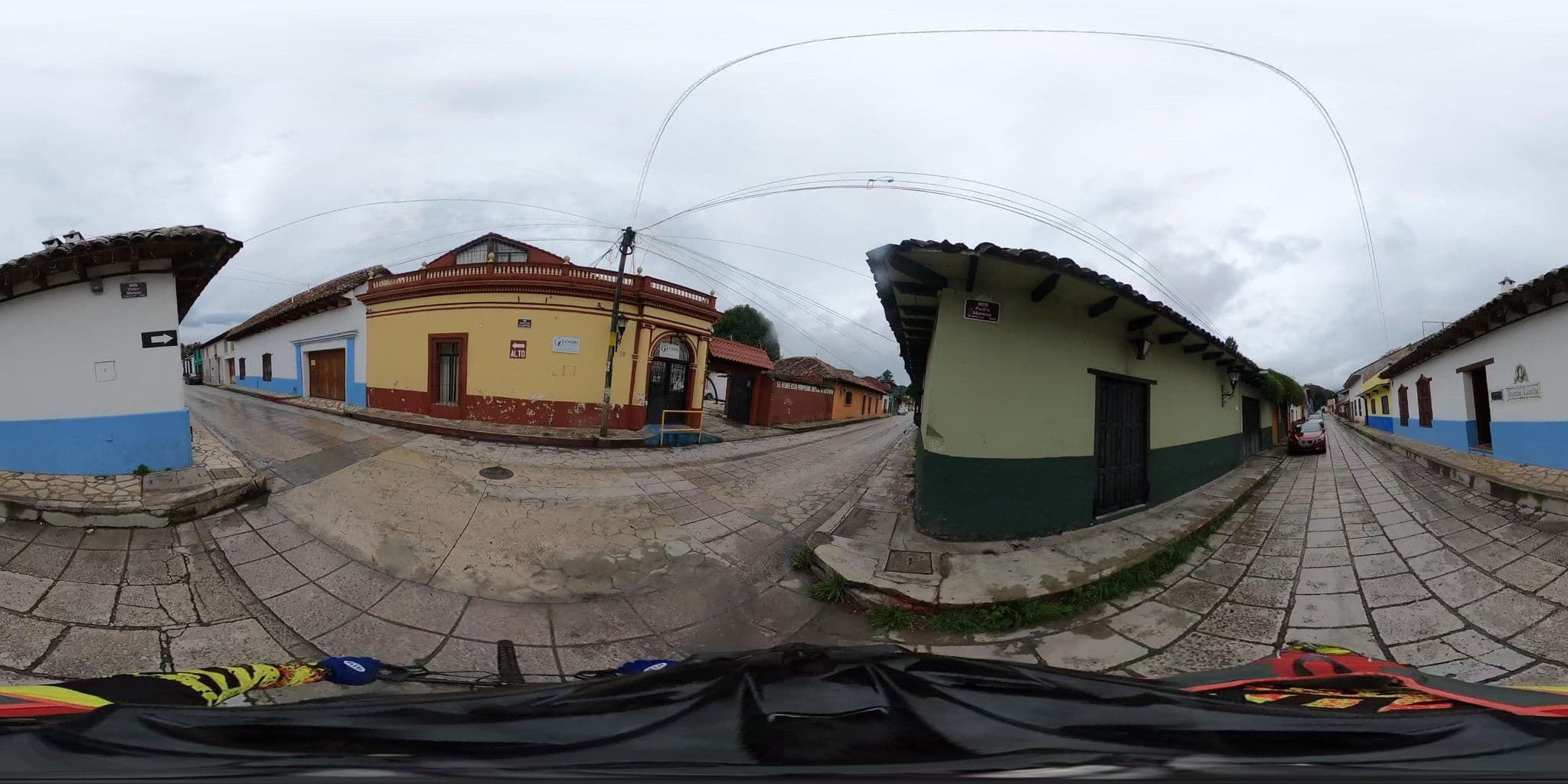 Street view near Hostel El Hogar del Viajero, San Cristóbal de las Casas — © nicovargas (CC BY-SA · Mapillary)