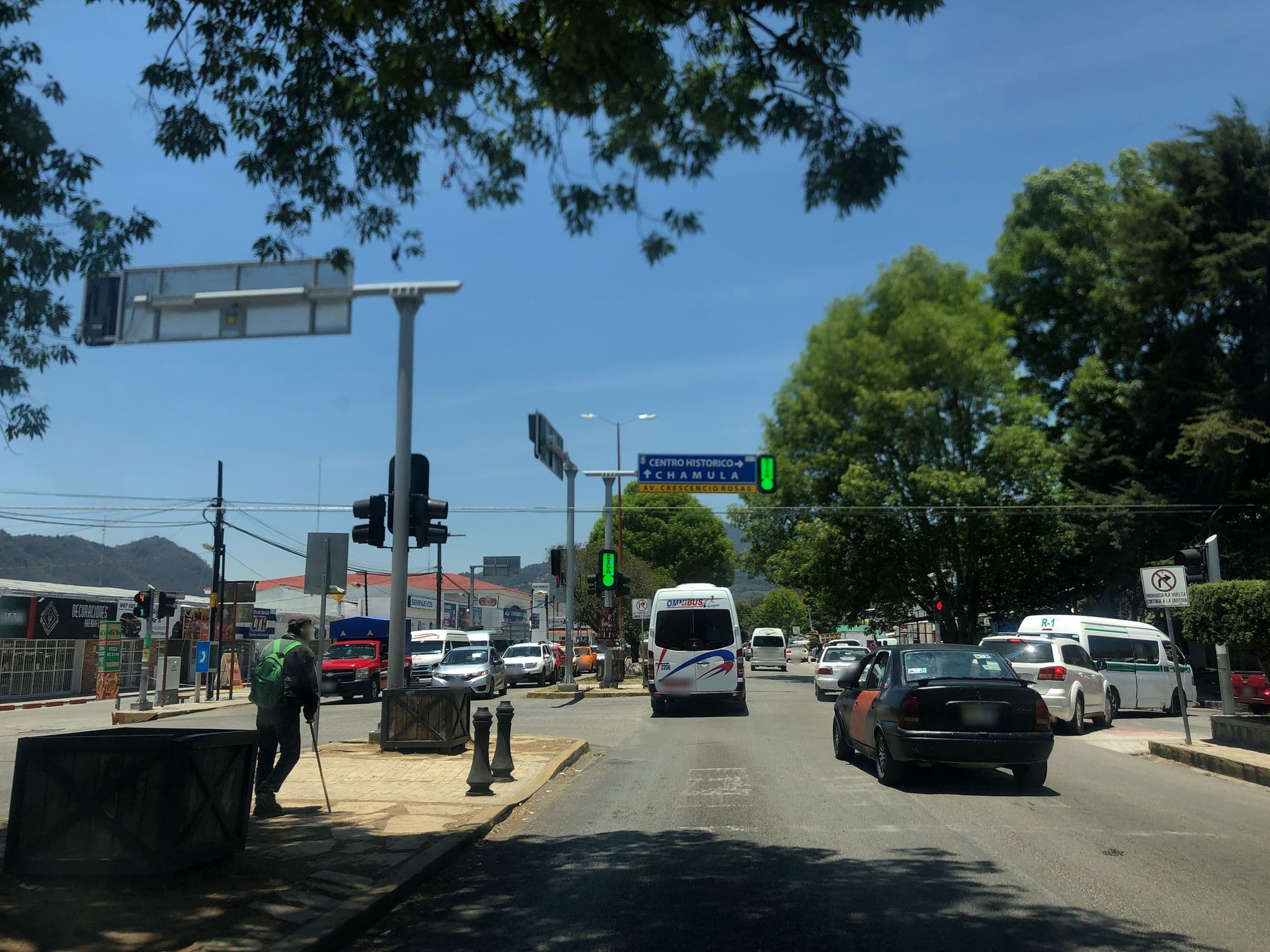 Street view near Hotel D'Carolina, San Cristóbal de las Casas