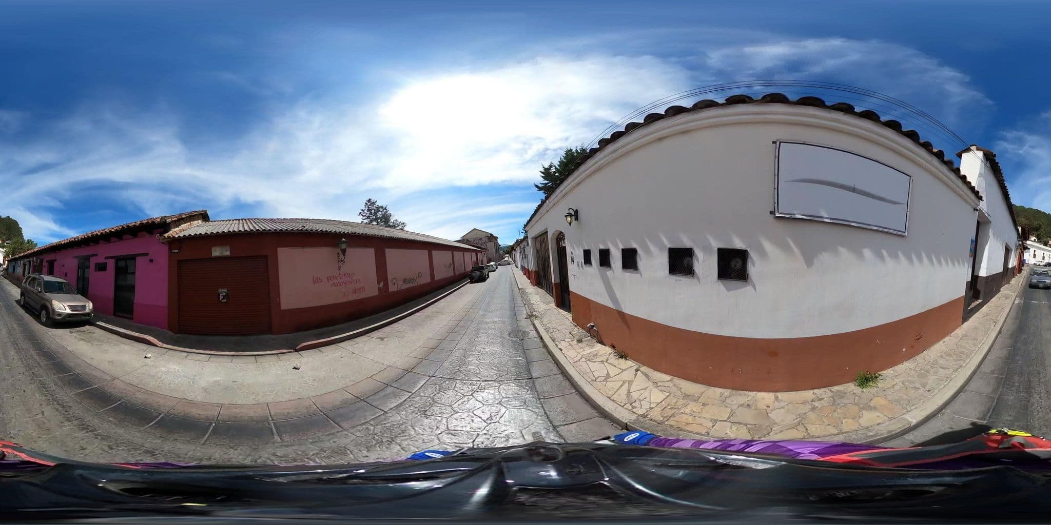 Street view near Las Carmelitas Hotel & Suites, San Cristóbal de las Casas