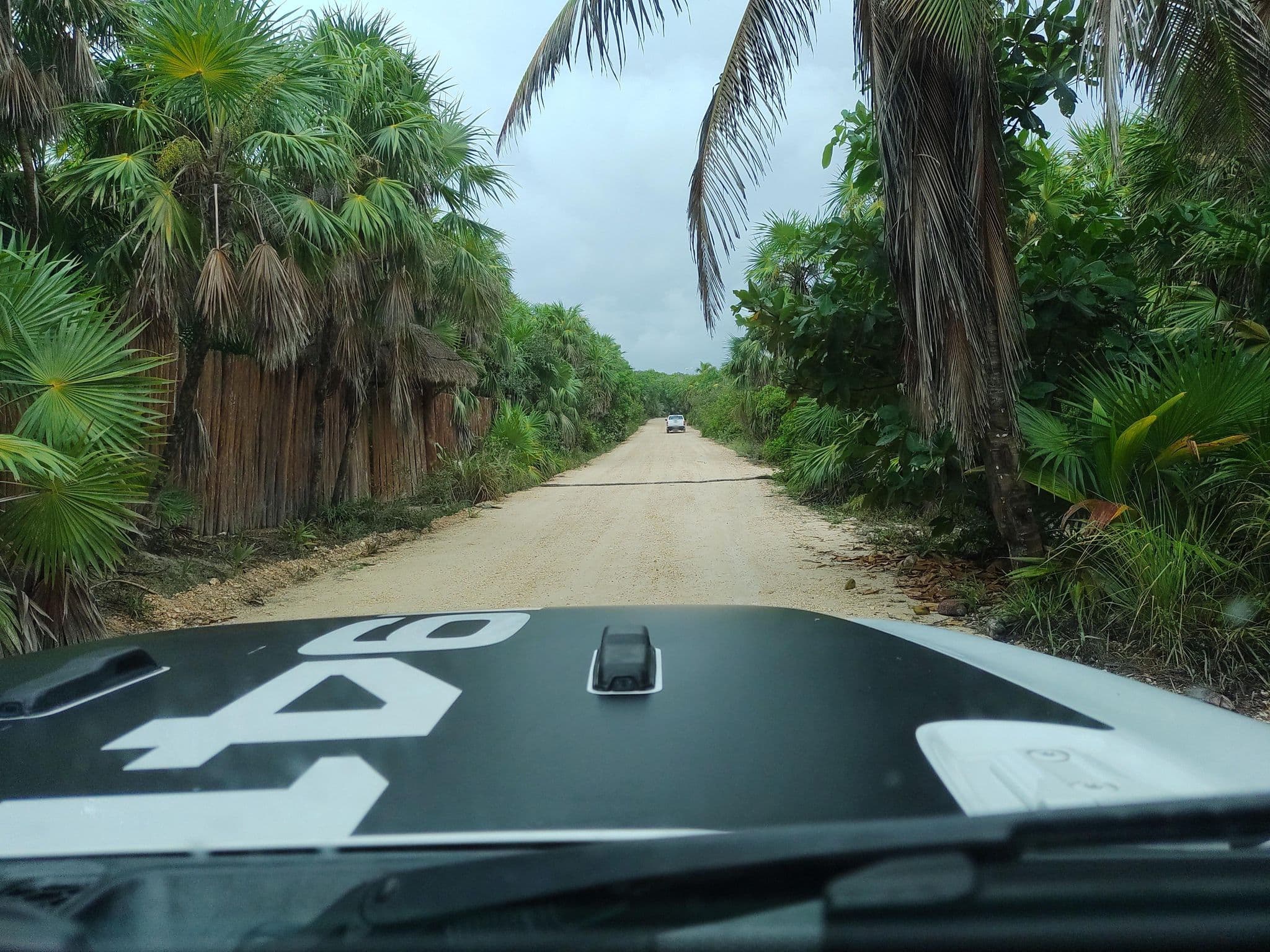 Street view near Casa Godi, Tulum