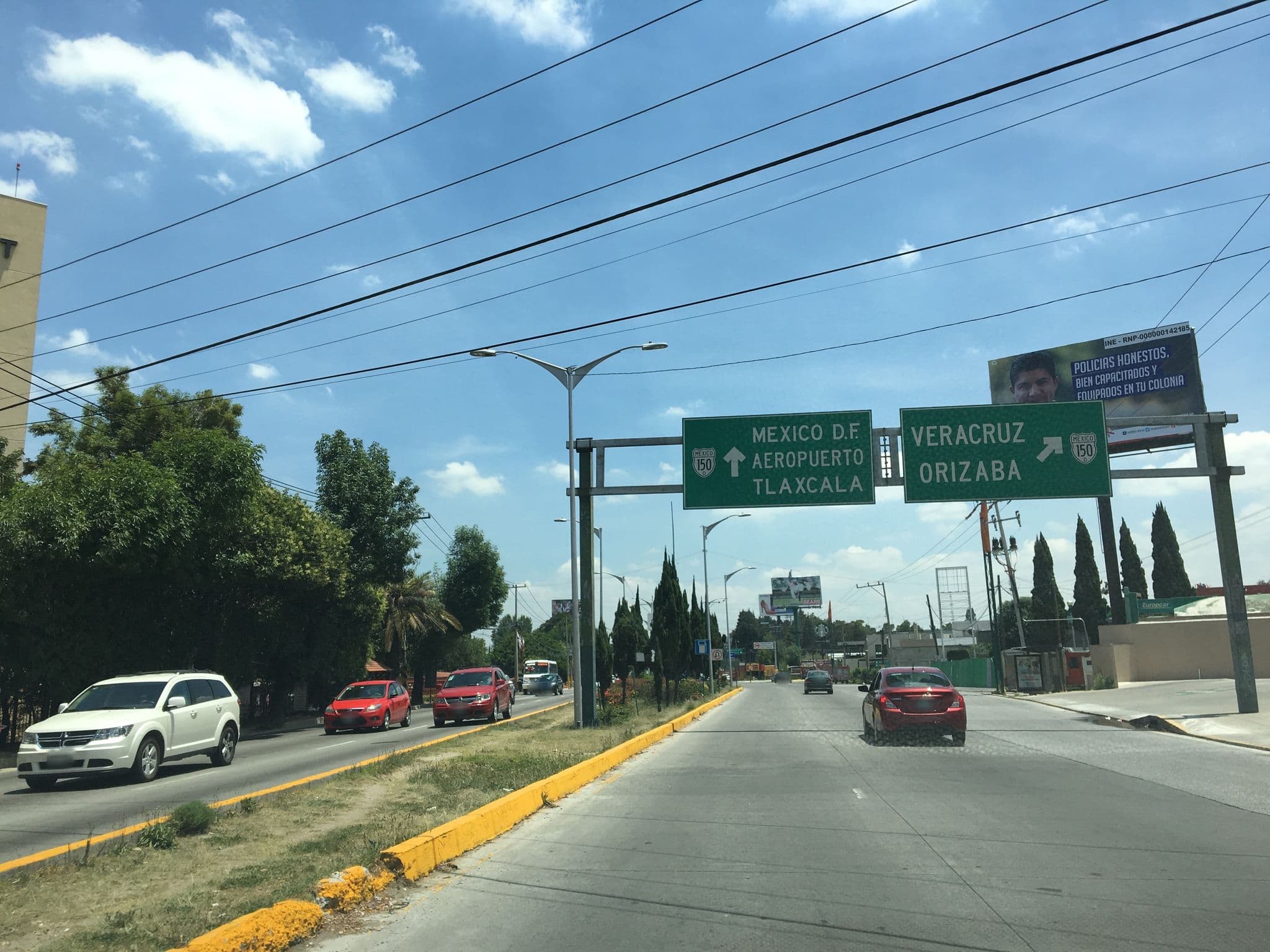Street view near Crowne Plaza, Sanctorum — © ccossio (CC BY-SA · Mapillary)