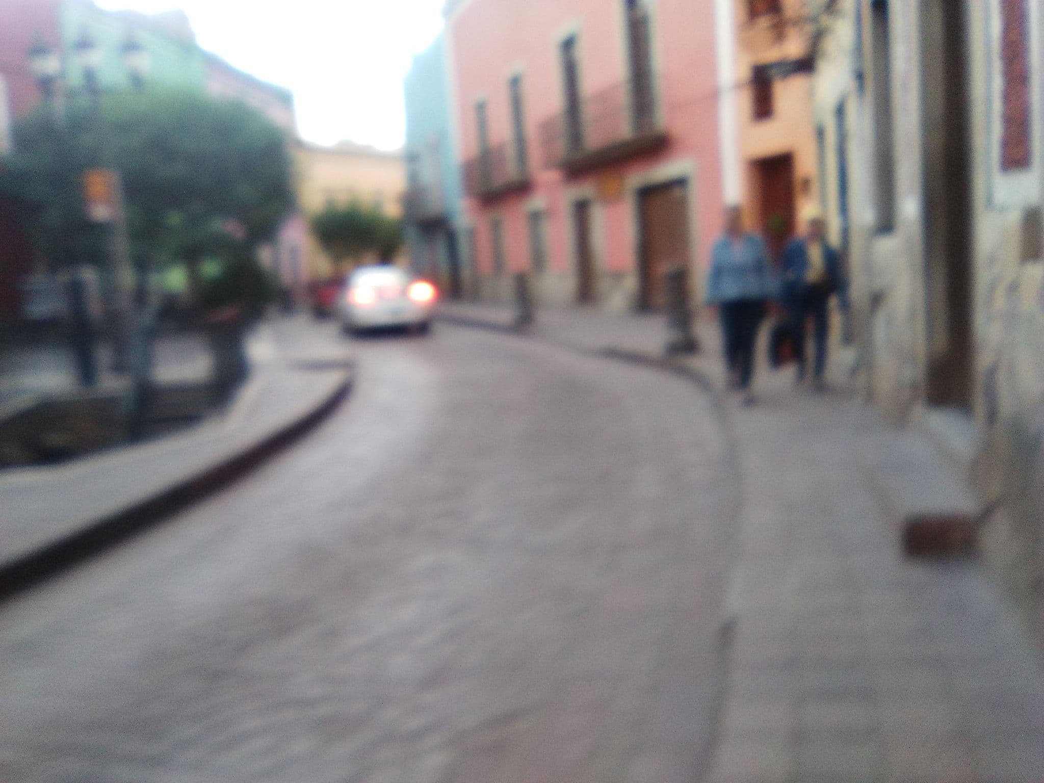 Street view near La Casona de Don Lucas Hotel, Guanajuato — © mapeadora (CC BY-SA · Mapillary)