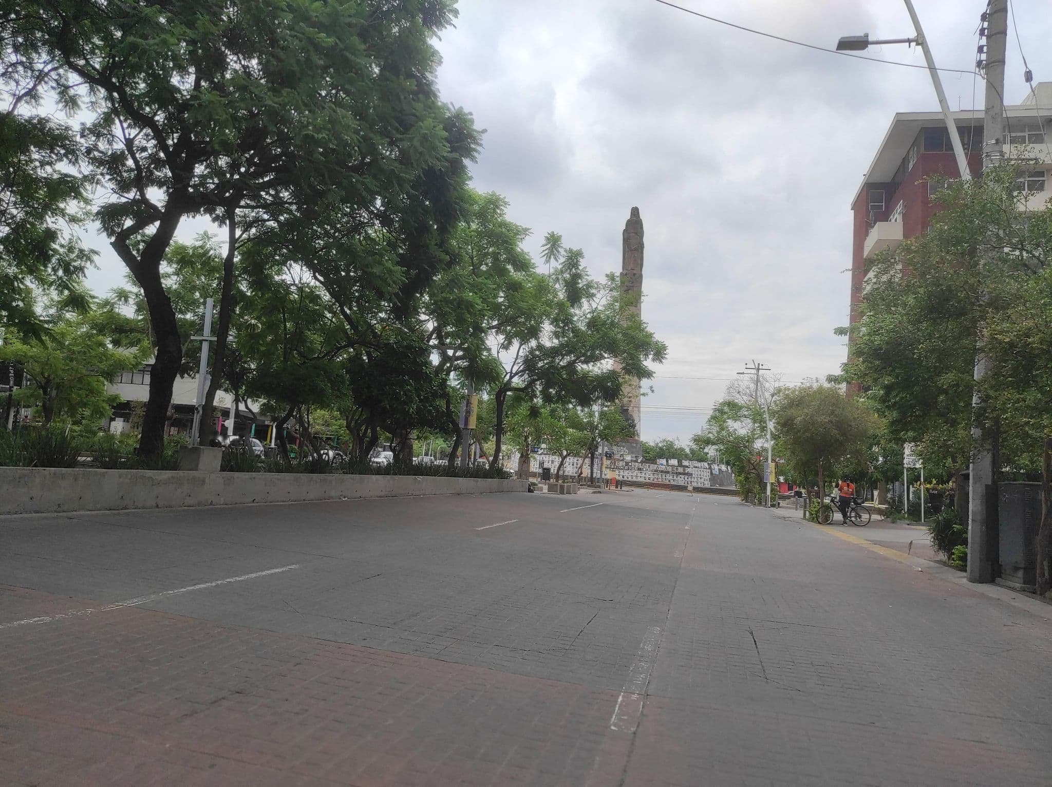 Street view near Horizontes Chapultepec, Guadalajara — © josuer (CC BY-SA · Mapillary)