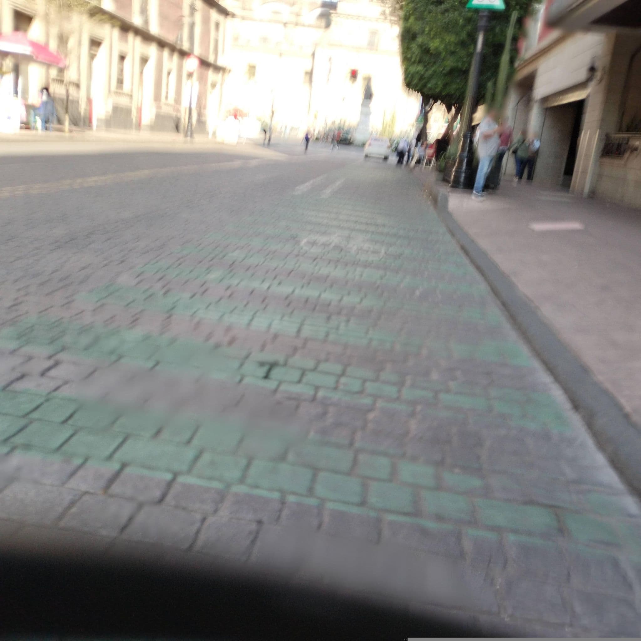 Street view near Zócalo Central, Mexico City — © brujulanorte (CC BY-SA · Mapillary)