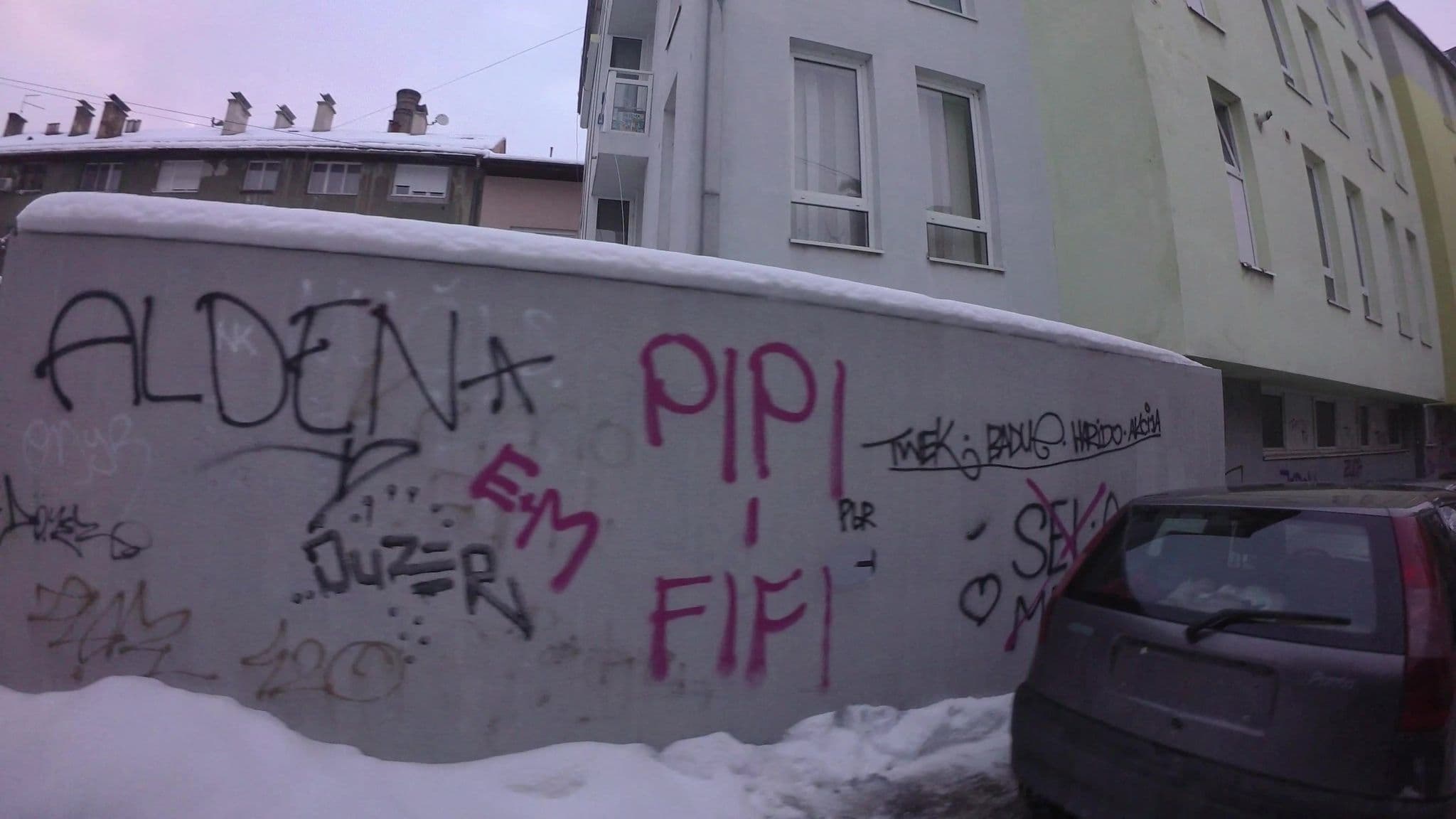 Street view near Hostel Denal, Kobilja Glava
