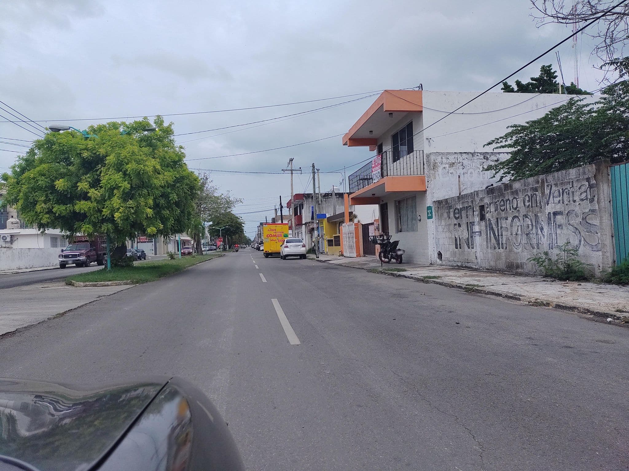 Street view near The Downtown Hostel, Chetumal — © mapeadora (CC BY-SA · Mapillary)