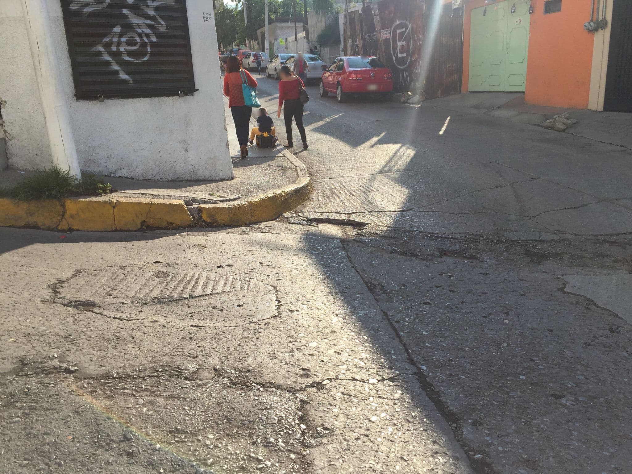 Street view near Gogde Home, Chilpancingo — © guardian (CC BY-SA · Mapillary)