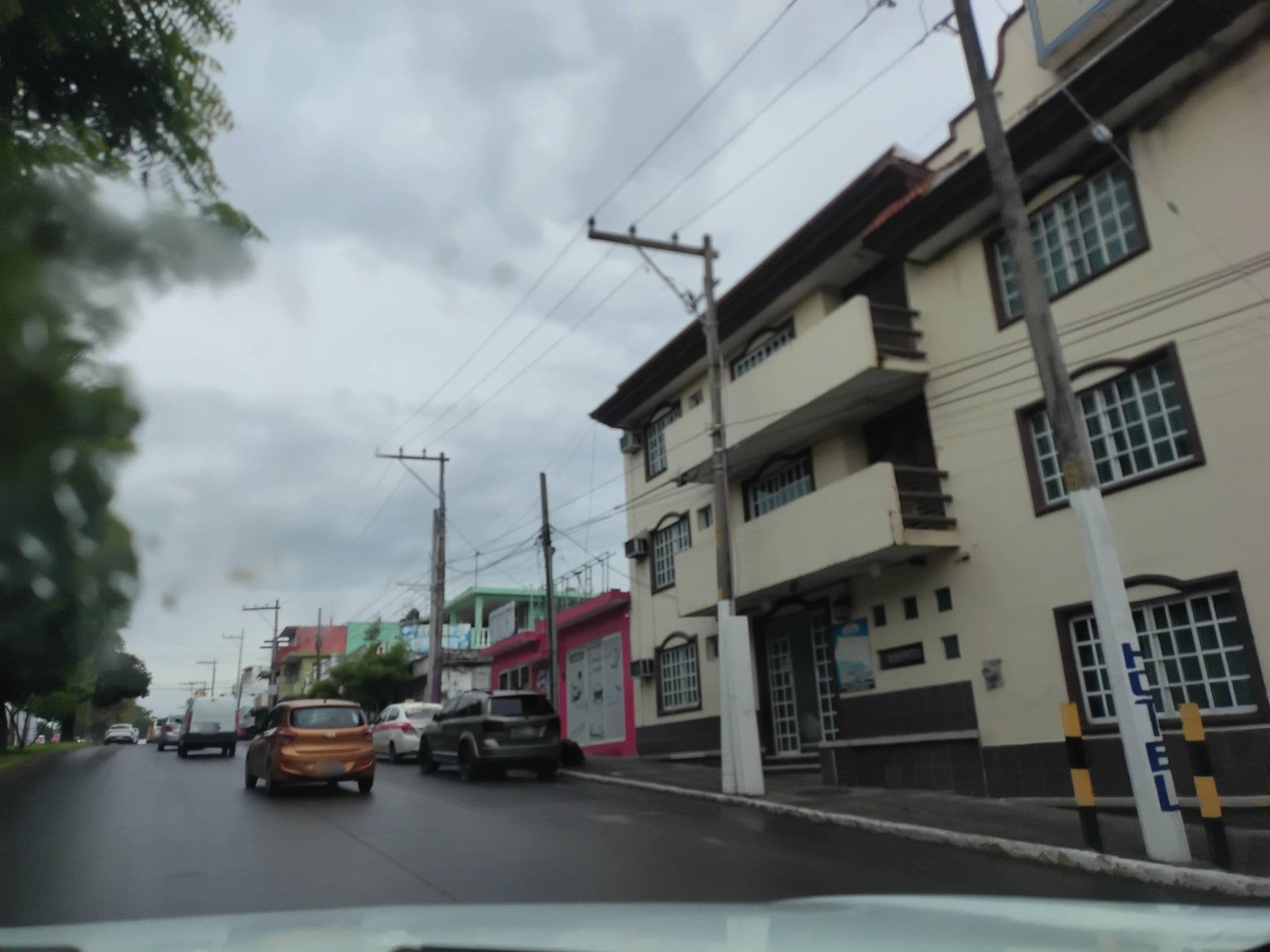 Street view near Hotel Arrecife, Veracruz