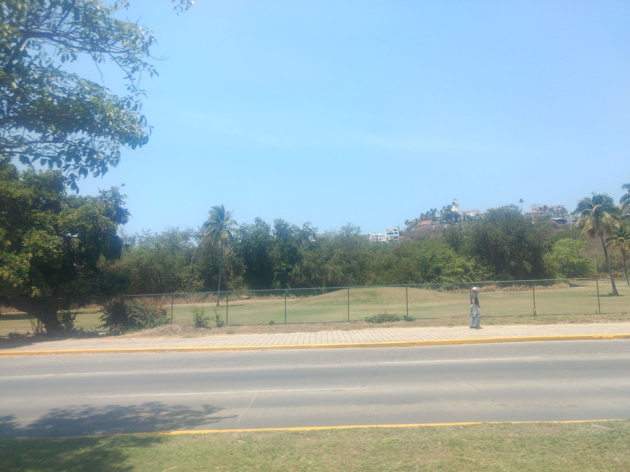 Street view near Hotel Rio Balsas, Manzanillo — © mapeadora (CC BY-SA · Mapillary)
