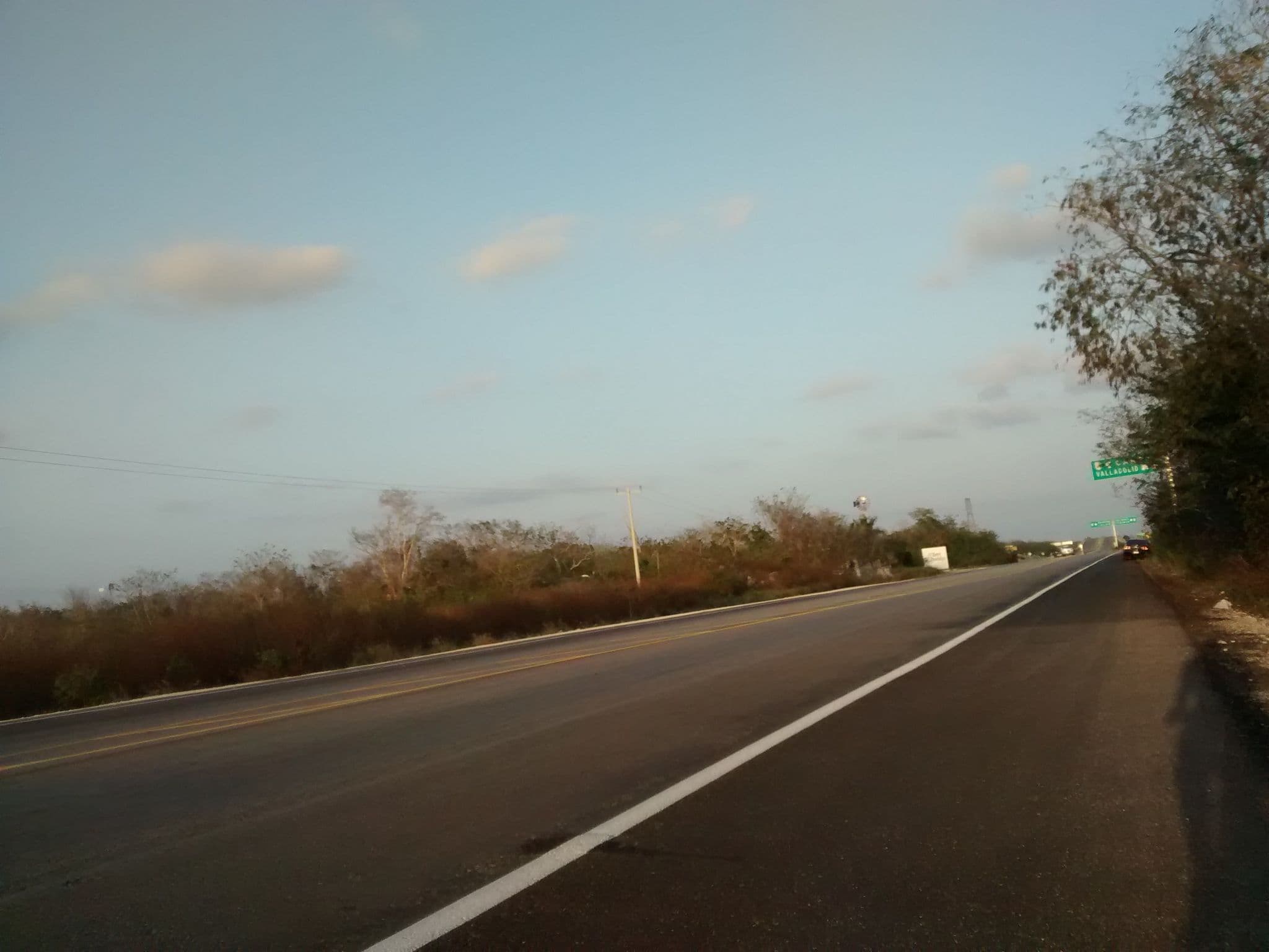 Street view near Hotel California, Popola — © carlosmnoriega (CC BY-SA · Mapillary)