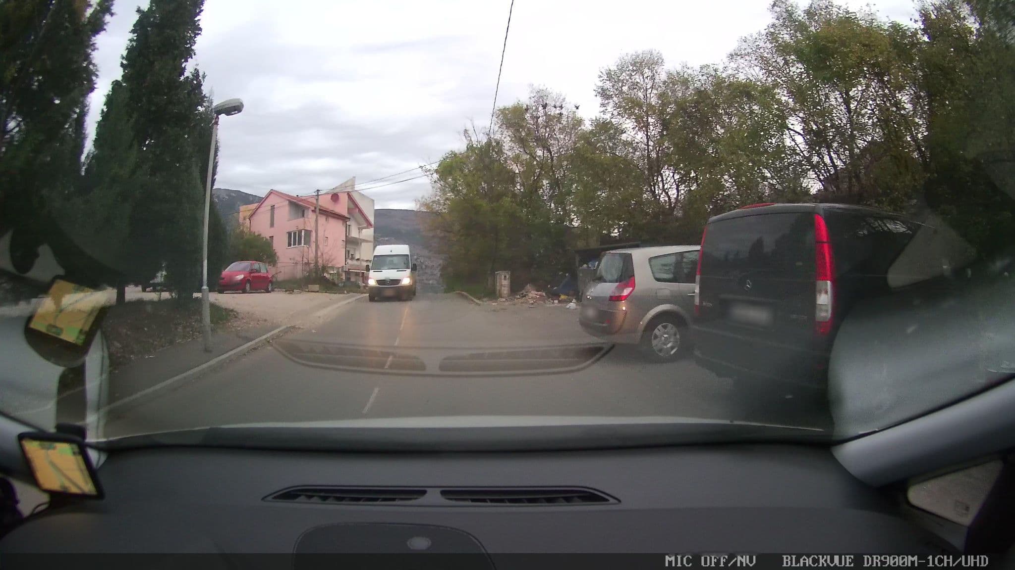 Street view near Apartmani Platz, Mostar