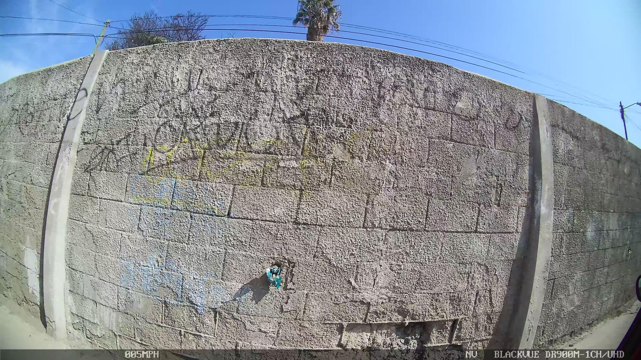 Street view near Volviendo a la Patria., Tijuana — © kaart_3 (CC BY-SA · Mapillary)