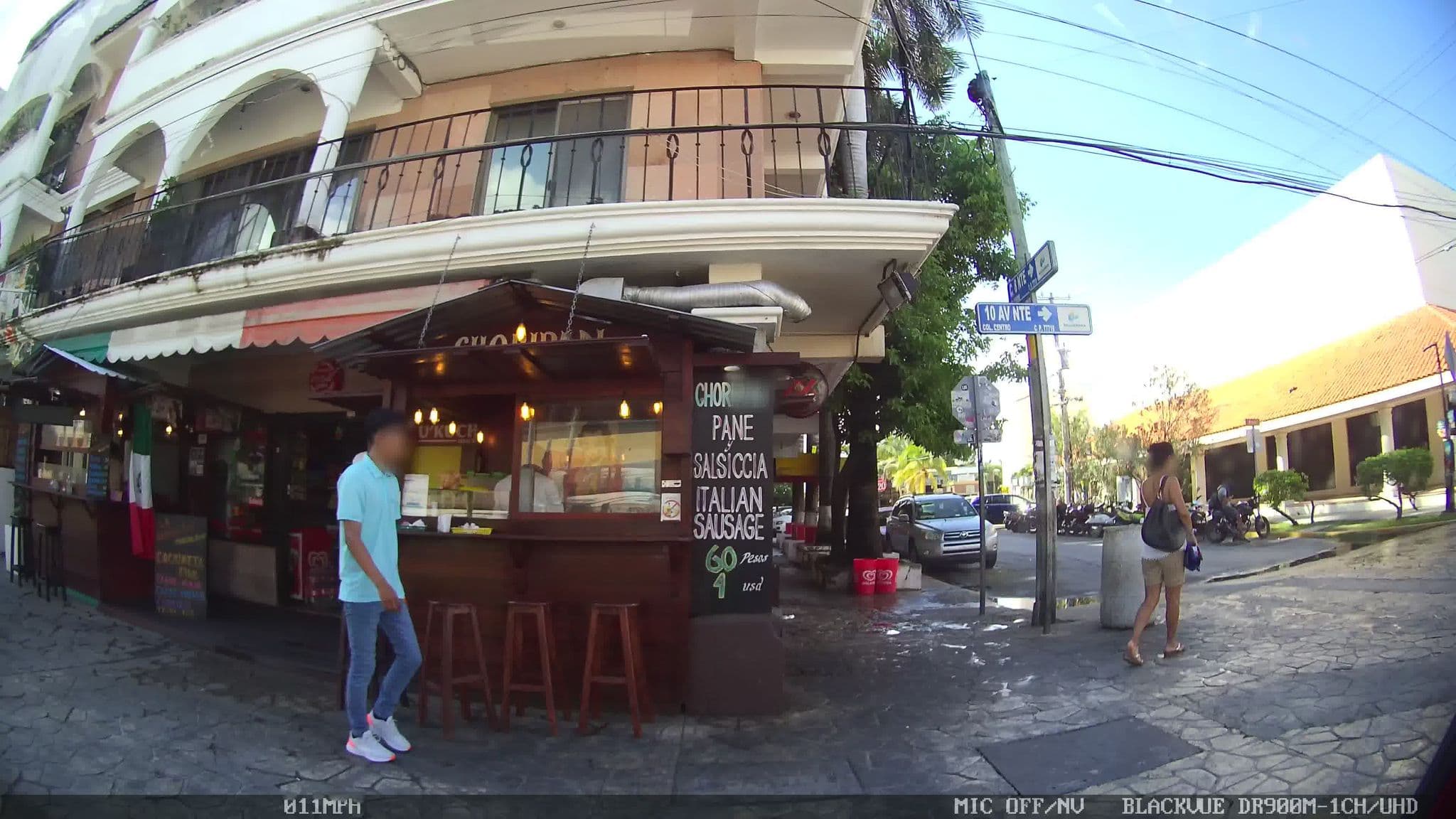 Street view near Izsla, Playa del Carmen — © kaart_2 (CC BY-SA · Mapillary)