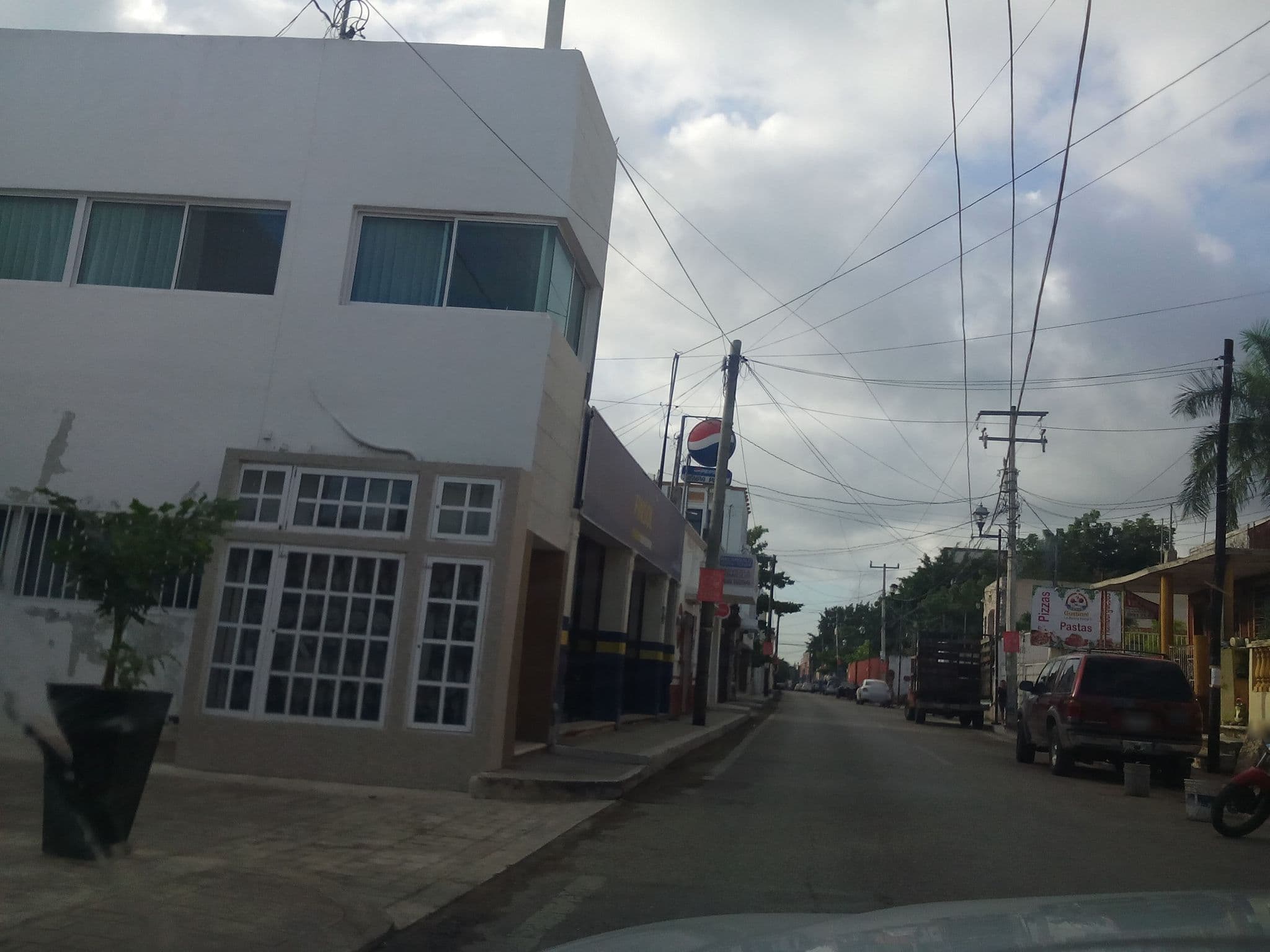 Street view near Country Hotel & Suites, Valladolid