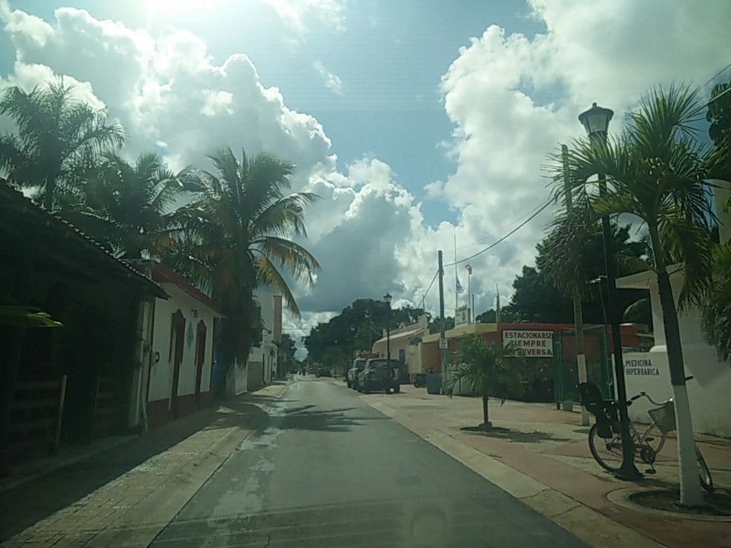 Street view near Xiknal, Cozumel — © ccossio (CC BY-SA · Mapillary)