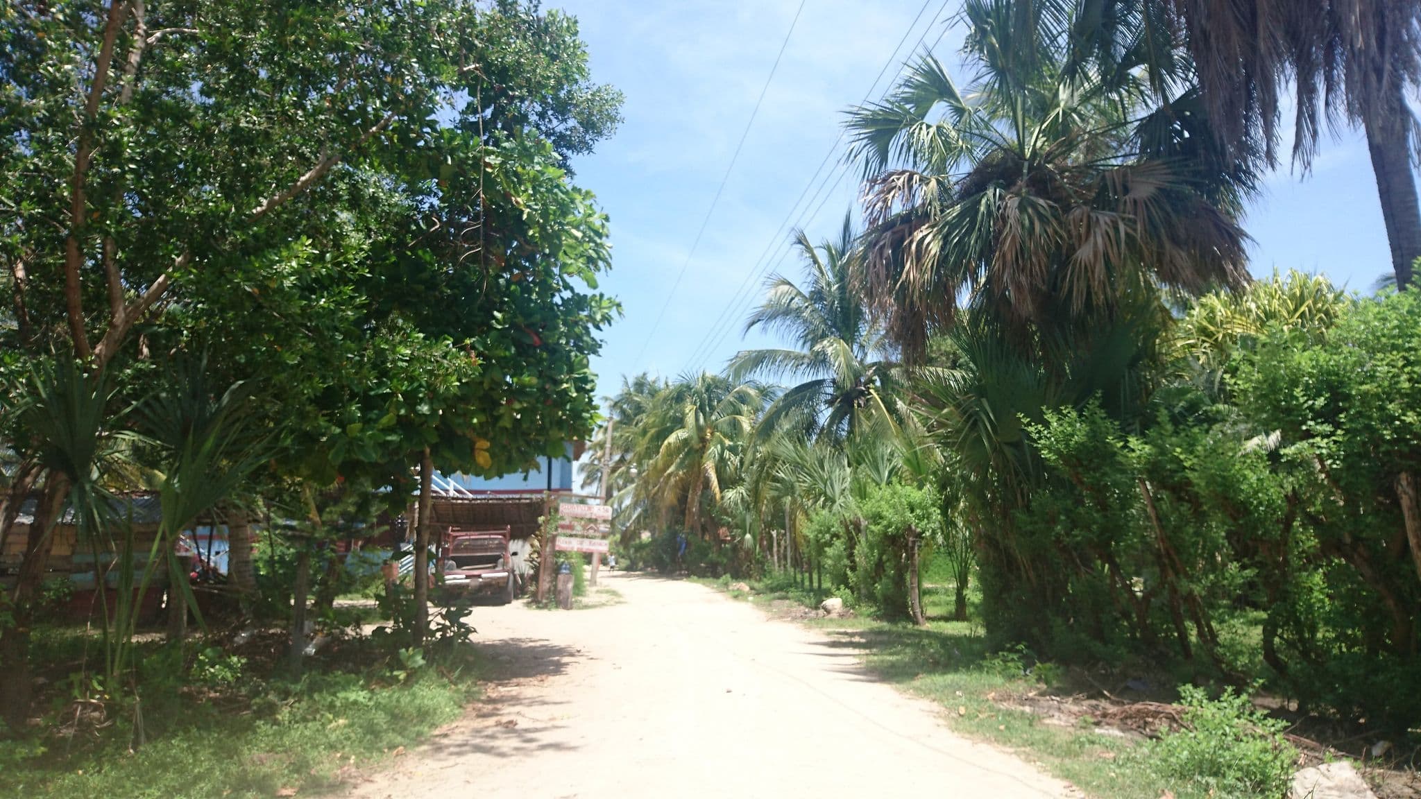 Street view near Cabañas, Santa Rosa de Lima — © t0mmy (CC BY-SA · Mapillary)