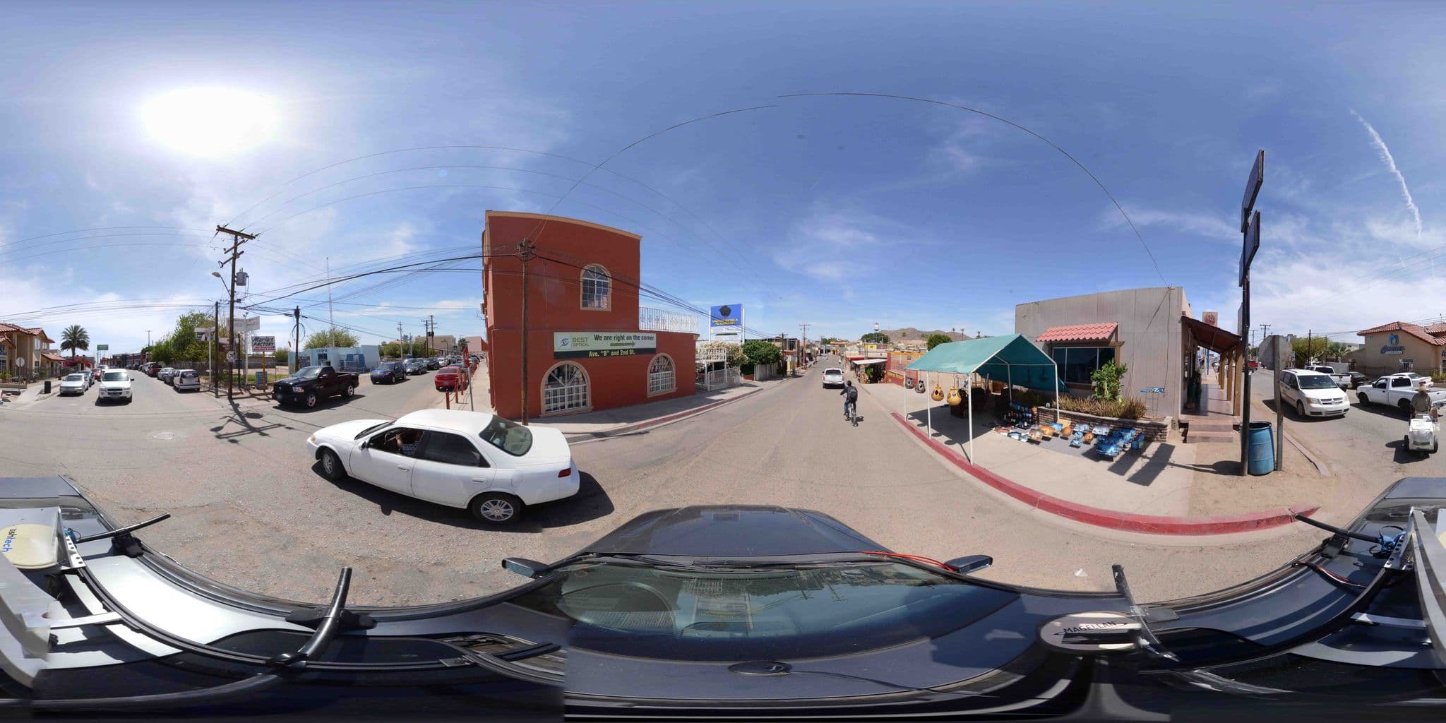 Street view near Hotel California Comfort & Suites, Los Algodones — © carl0sgm (CC BY-SA · Mapillary)