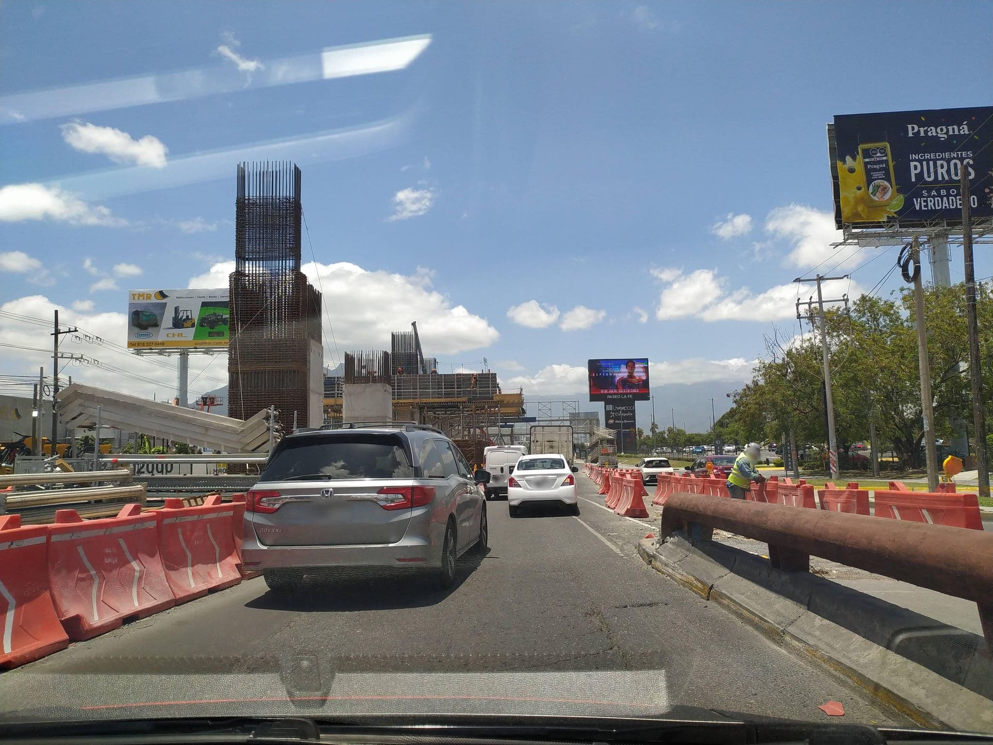 Street view near Fiesta Inn Monterrey La Fe, Guadalupe — © xe1gyp (CC BY-SA · Mapillary)