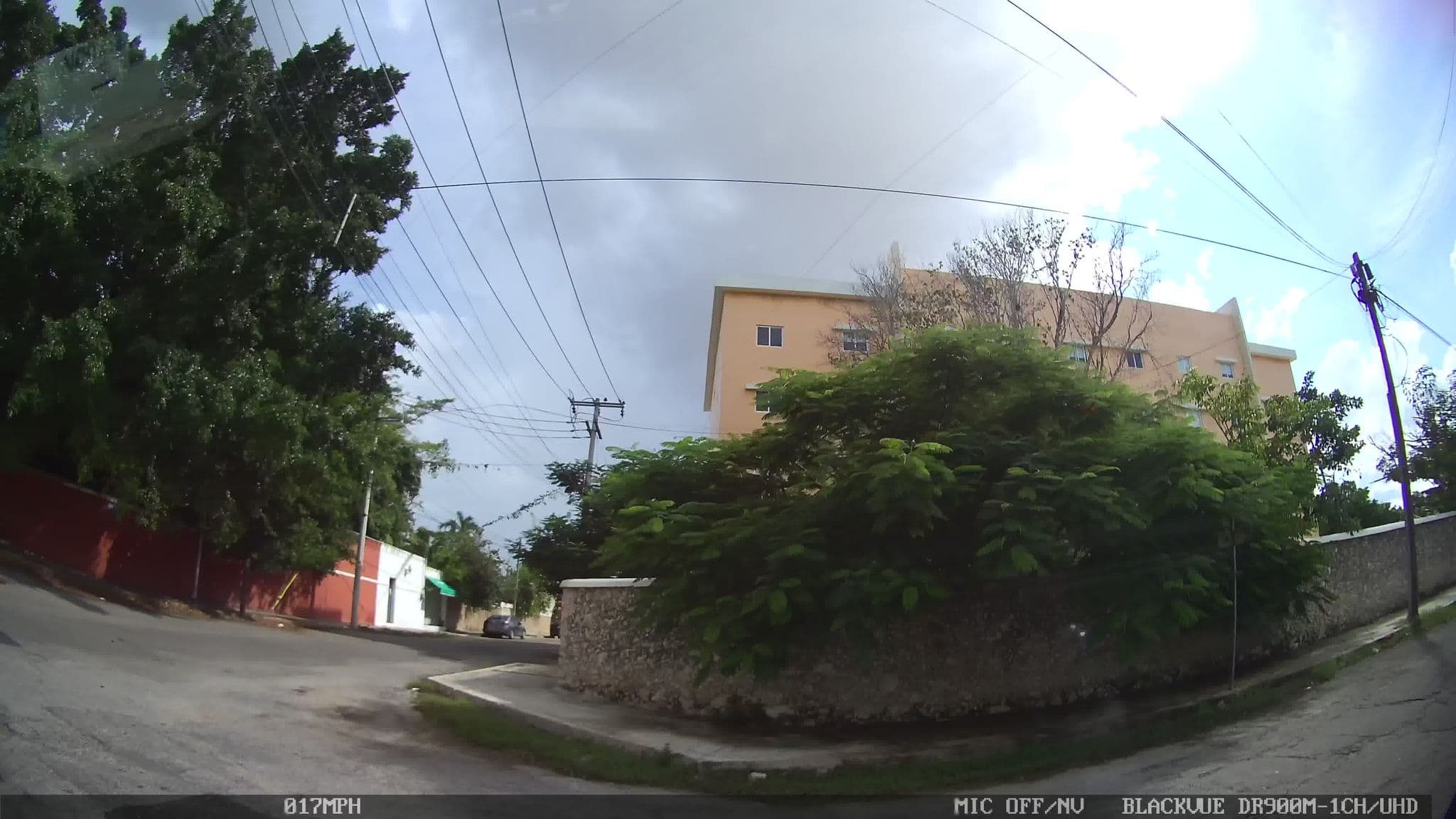 Street view near Hotel Zar Mérida, Mérida — © kaart_2 (CC BY-SA · Mapillary)