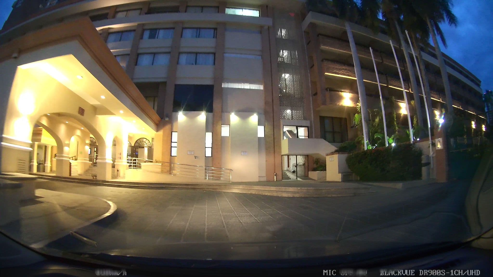 Street view near The Palms Resort of Mazatlan, Mazatlán — © nicovargas (CC BY-SA · Mapillary)