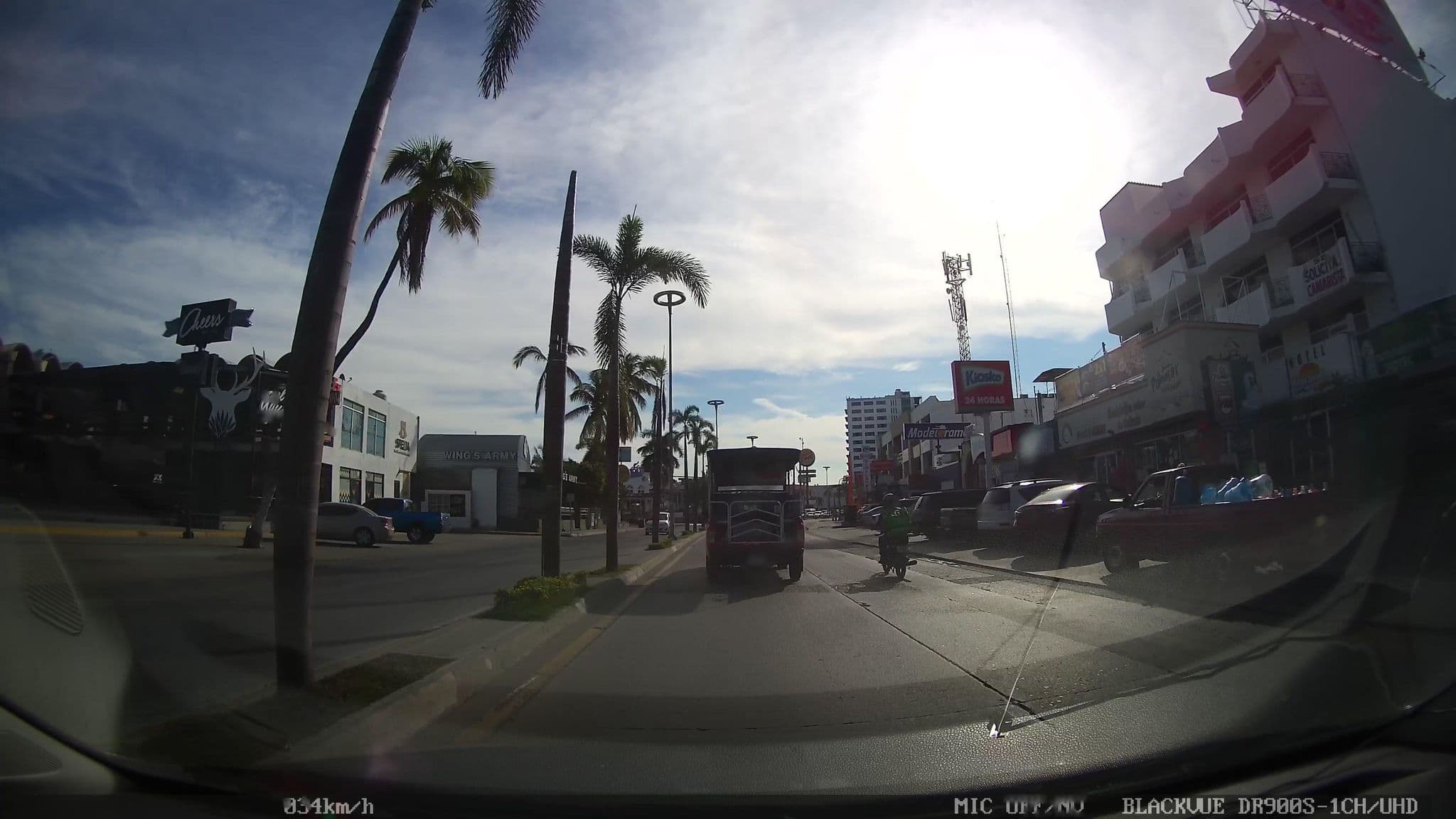 Street view near Zona Dorada Inn, Mazatlán — © nicovargas (CC BY-SA · Mapillary)