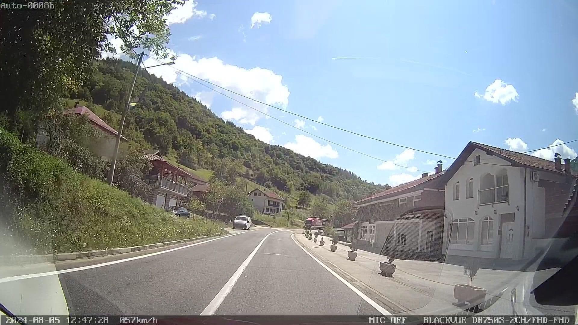 Street view near Vinac guest house, Jajce — © rdnnk (CC BY-SA · Mapillary)