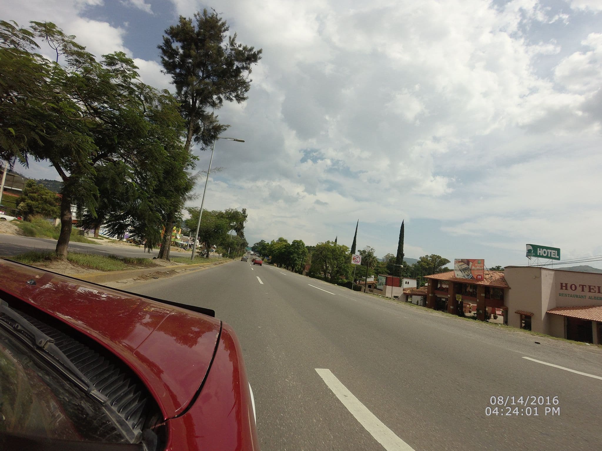 Street view near Villas del Sol, San Jacinto Amilpas — © mapeadora (CC BY-SA · Mapillary)