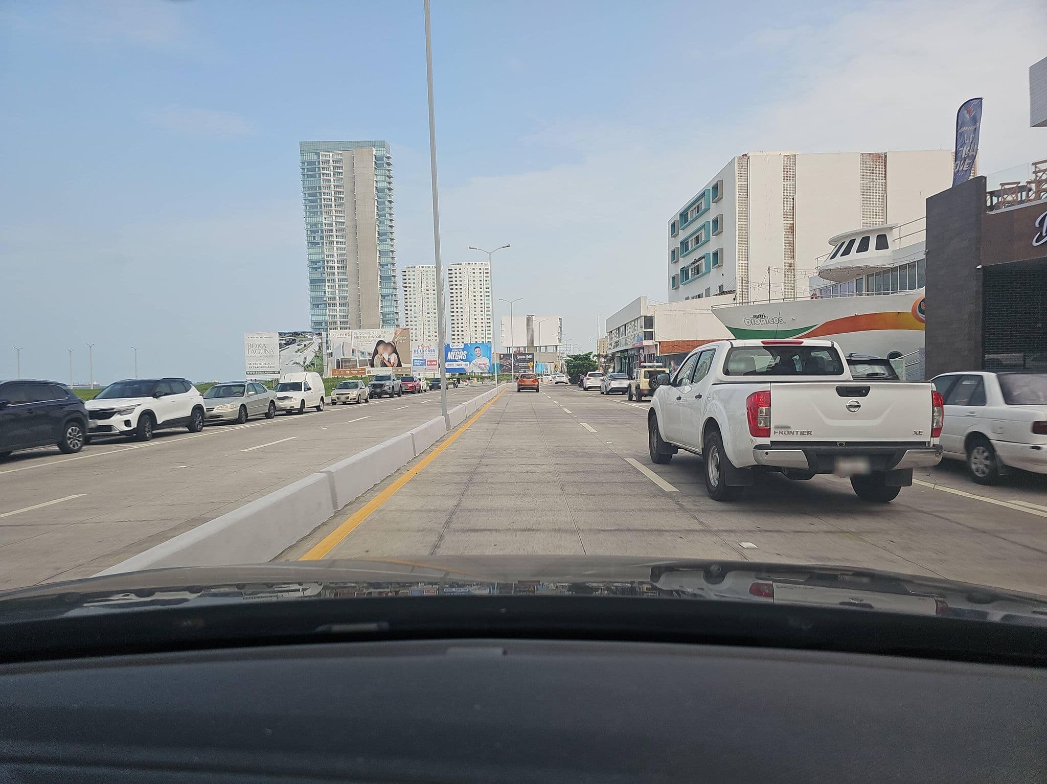 Street view near Hotel F Star, Veracruz