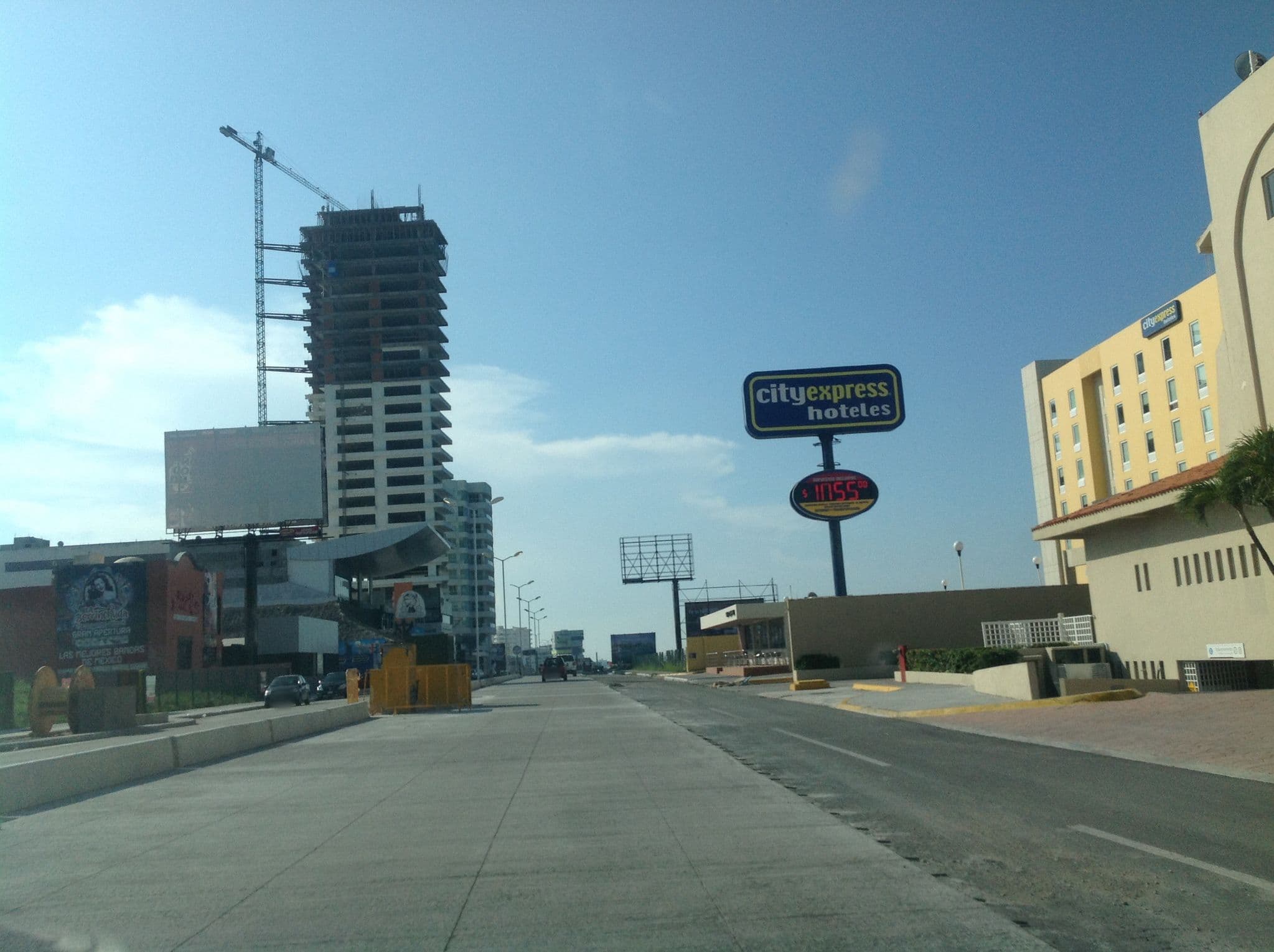 Street view near Fiesta Inn Veracruz Boca del Rio, Veracruz