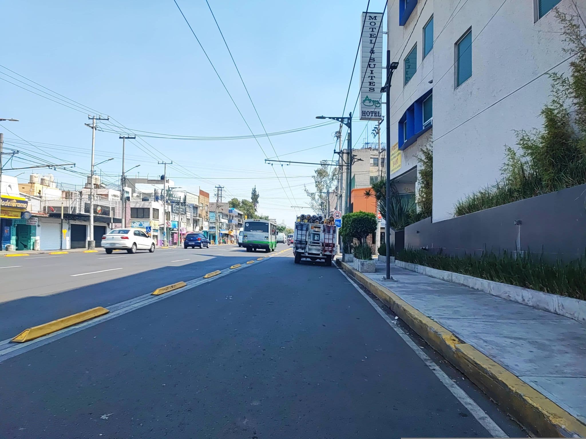 Street view near Hotel Argos, Colonia Nativitas — © monibike (CC BY-SA · Mapillary)
